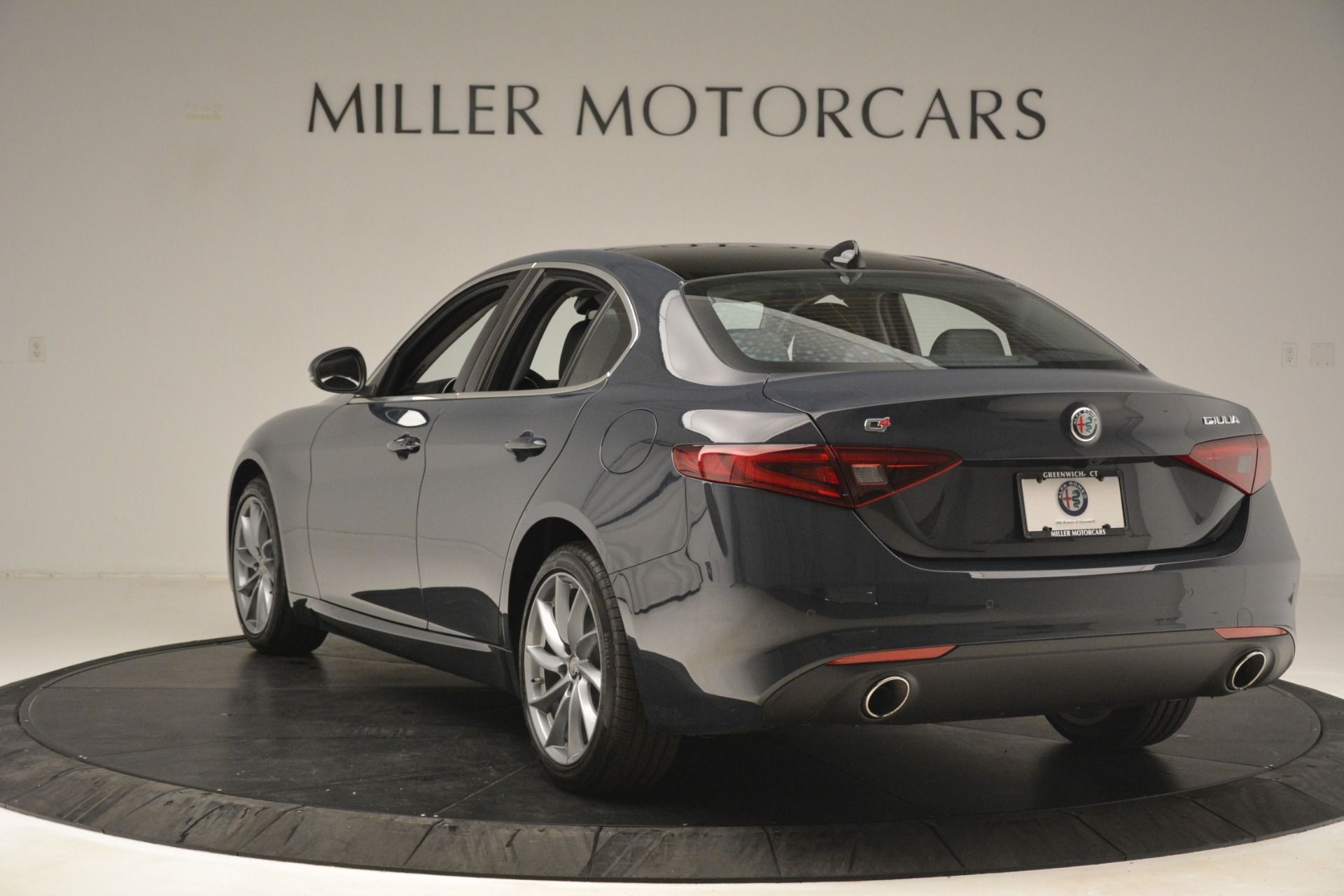 New-2019-Alfa-Romeo-Giulia-Q4