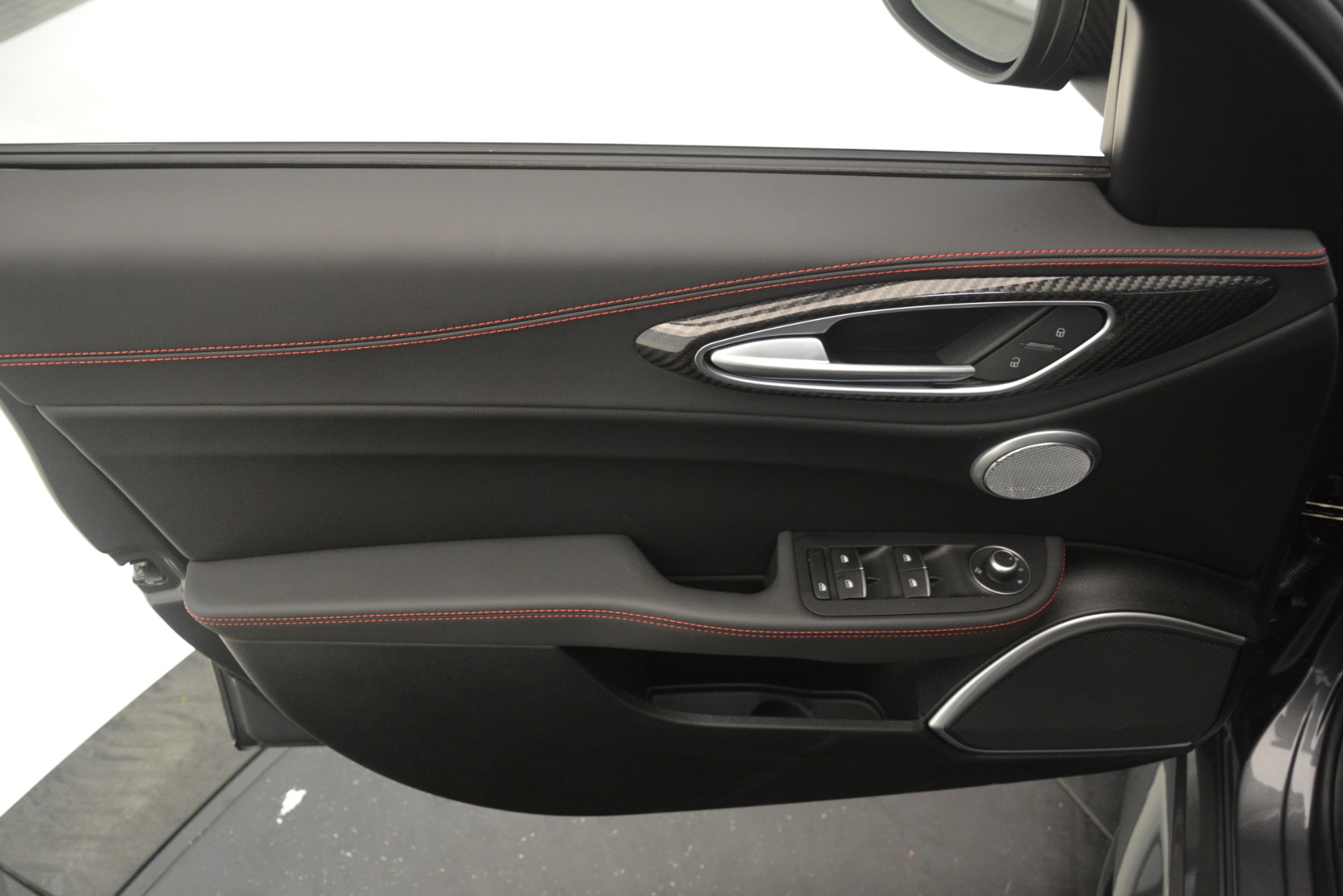 New-2019-Alfa-Romeo-Giulia-Quadrifoglio