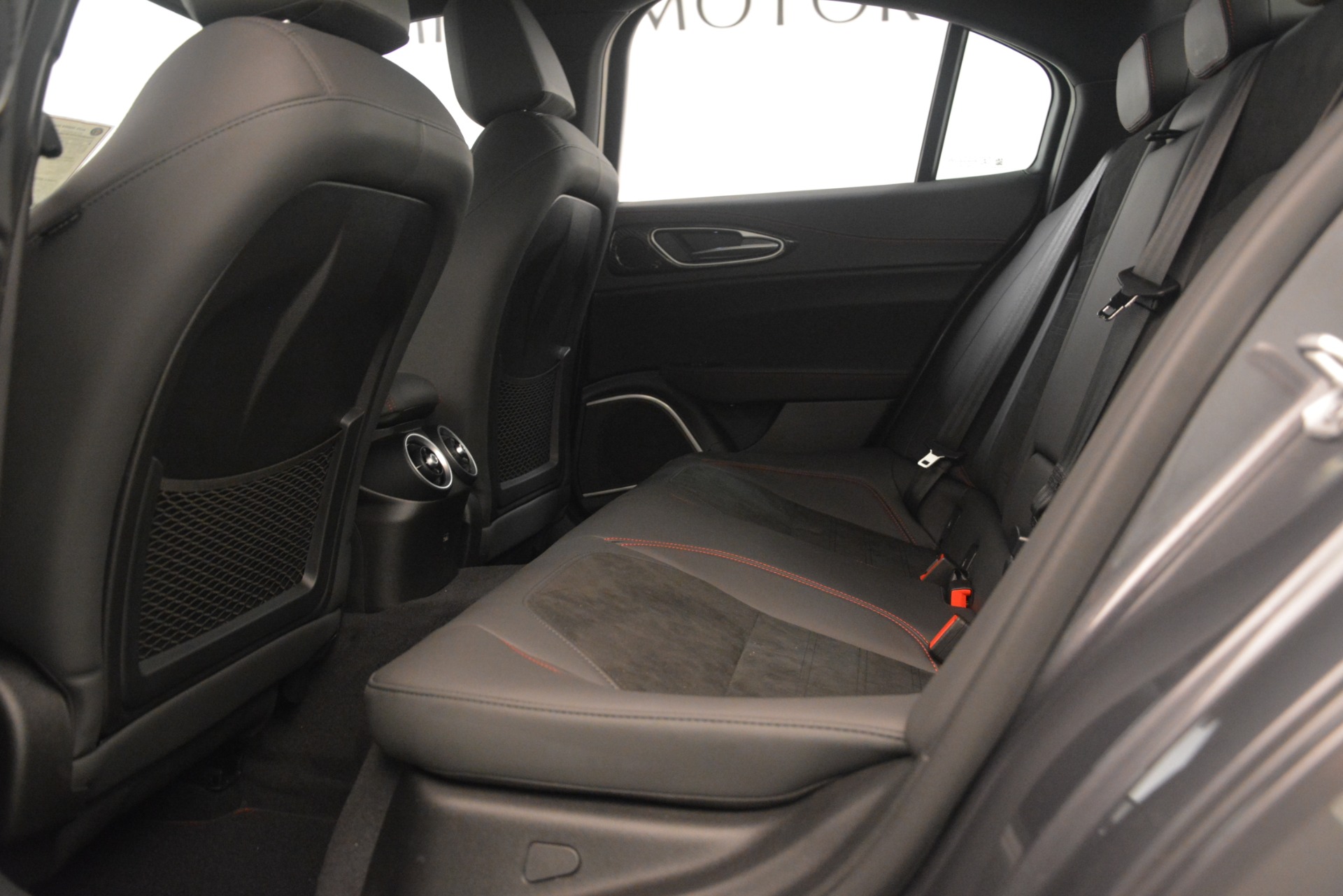 New-2019-Alfa-Romeo-Giulia-Quadrifoglio