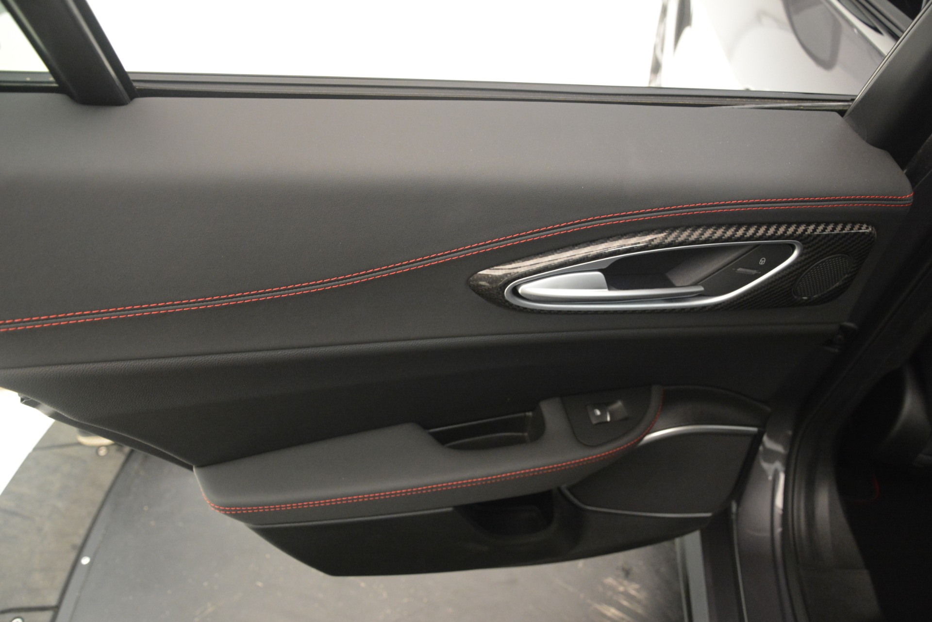 New-2019-Alfa-Romeo-Giulia-Quadrifoglio