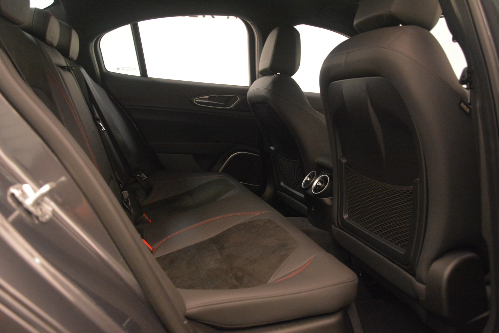 New-2019-Alfa-Romeo-Giulia-Quadrifoglio