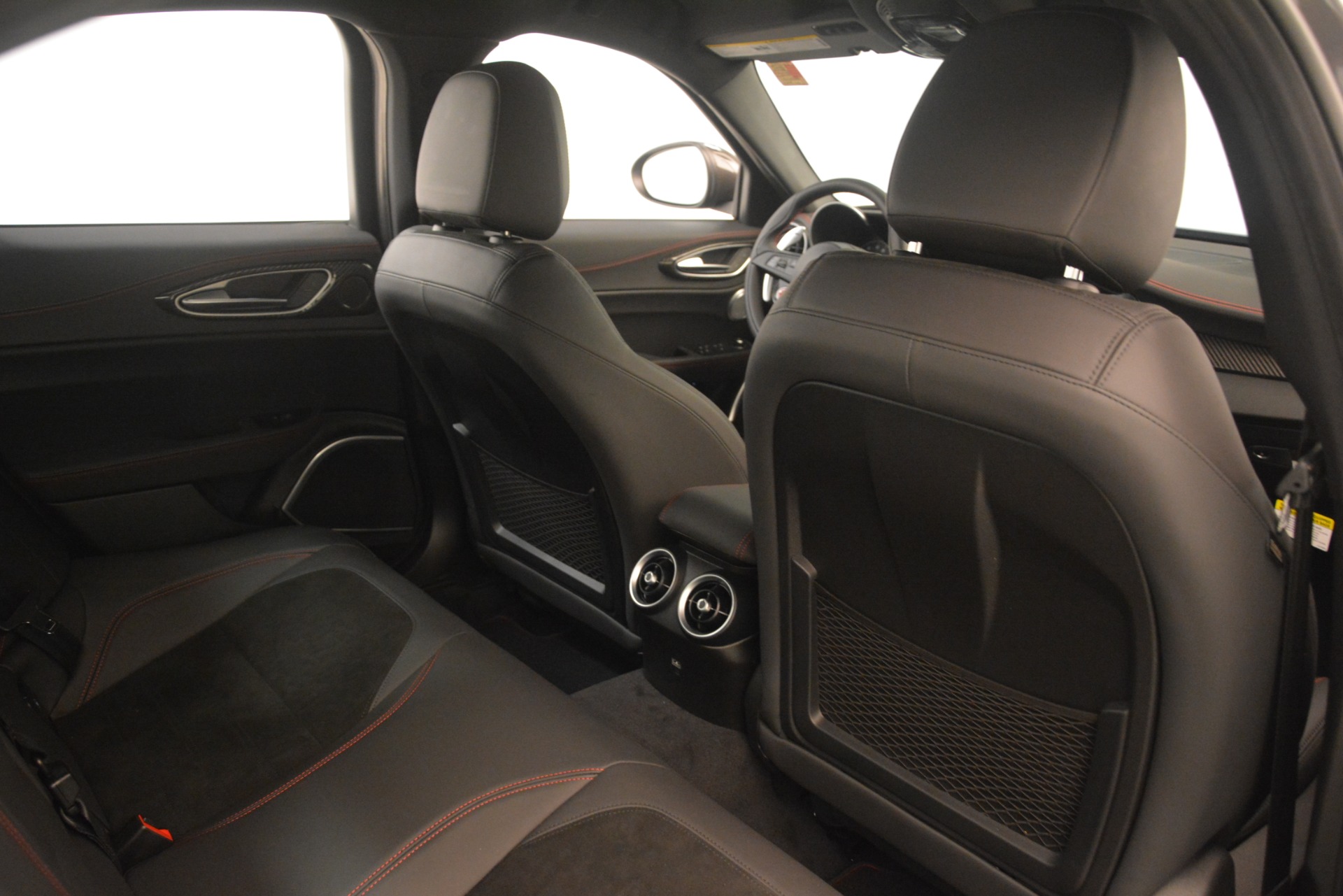 New-2019-Alfa-Romeo-Giulia-Quadrifoglio