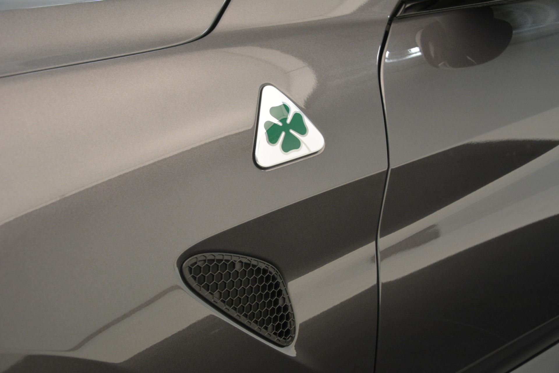 New-2019-Alfa-Romeo-Giulia-Quadrifoglio