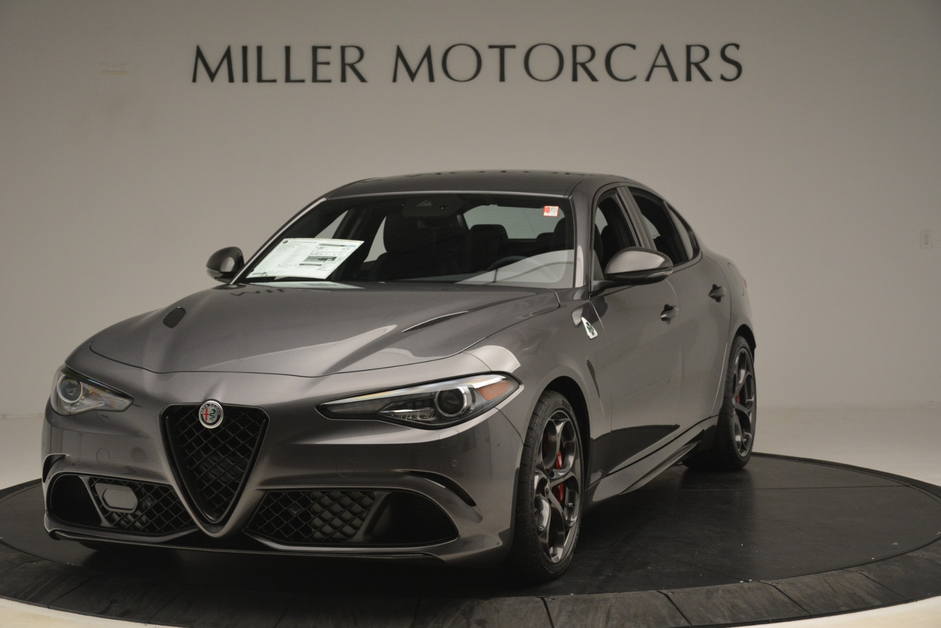 New-2019-Alfa-Romeo-Giulia-Quadrifoglio