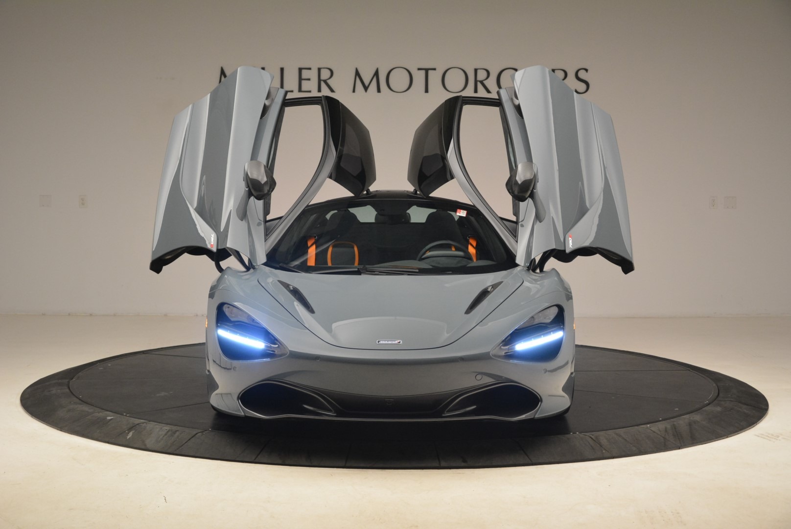 Used-2018-McLaren-720S-Coupe
