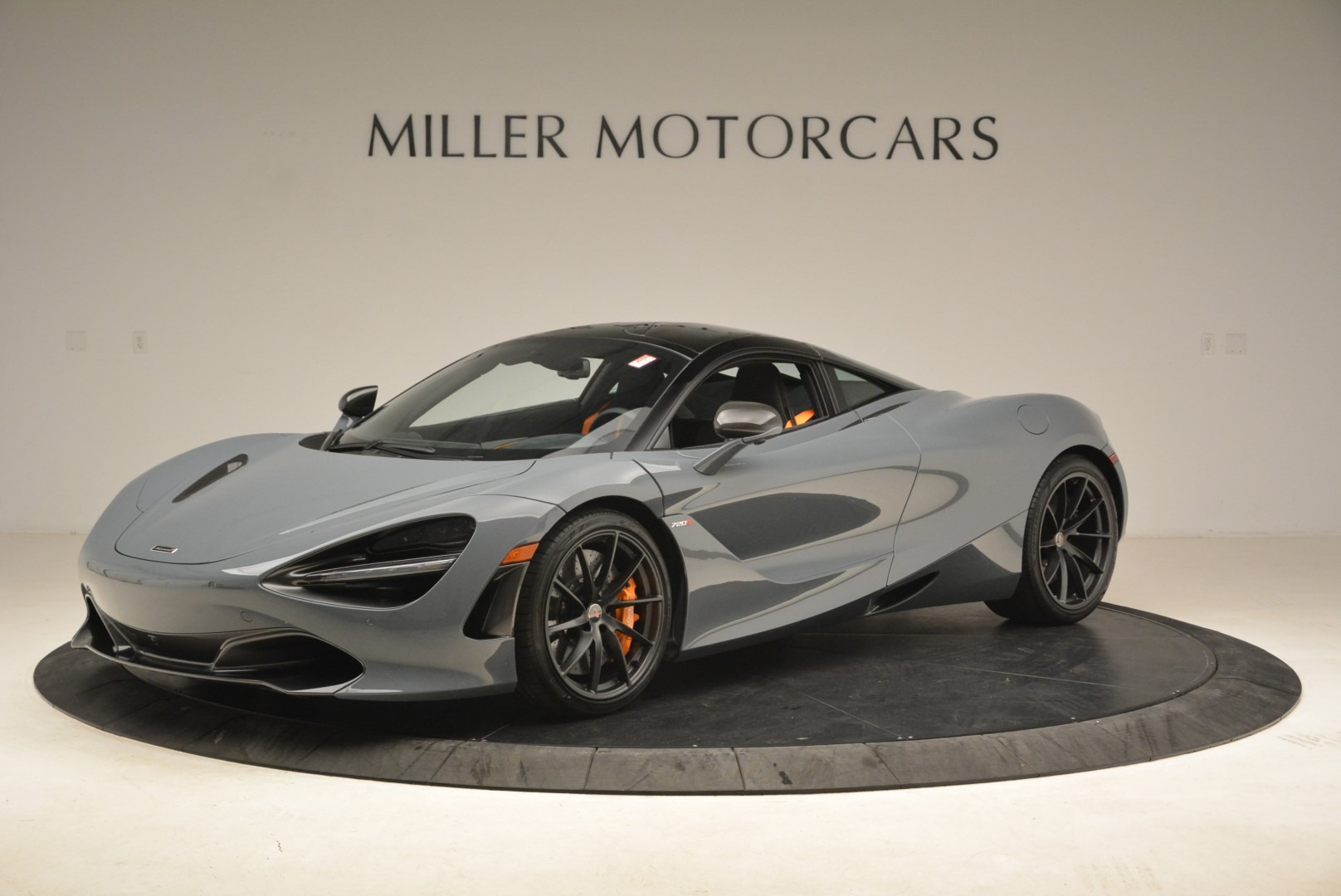 Used-2018-McLaren-720S-Coupe