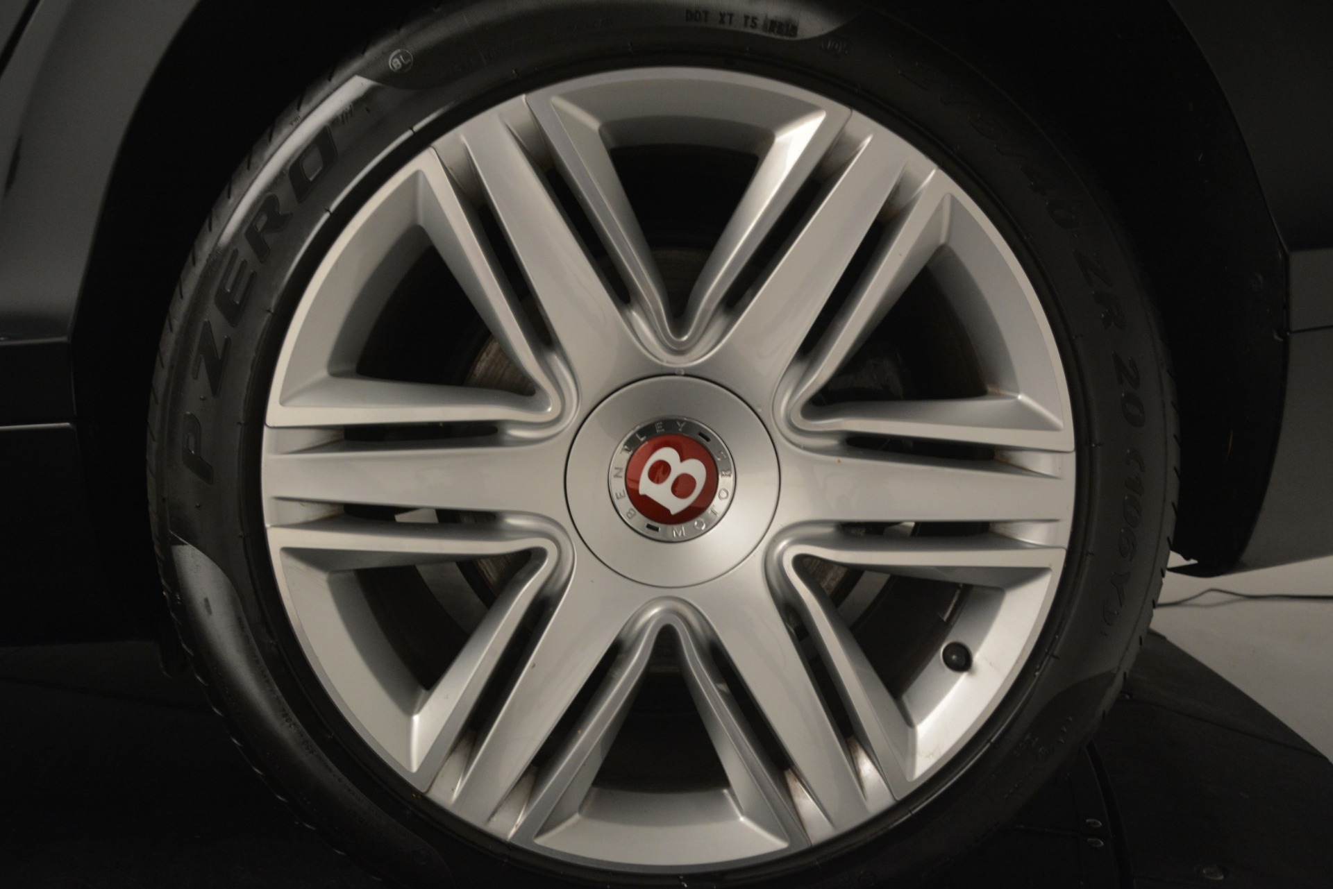 Used-2016-Bentley-Flying-Spur-V8