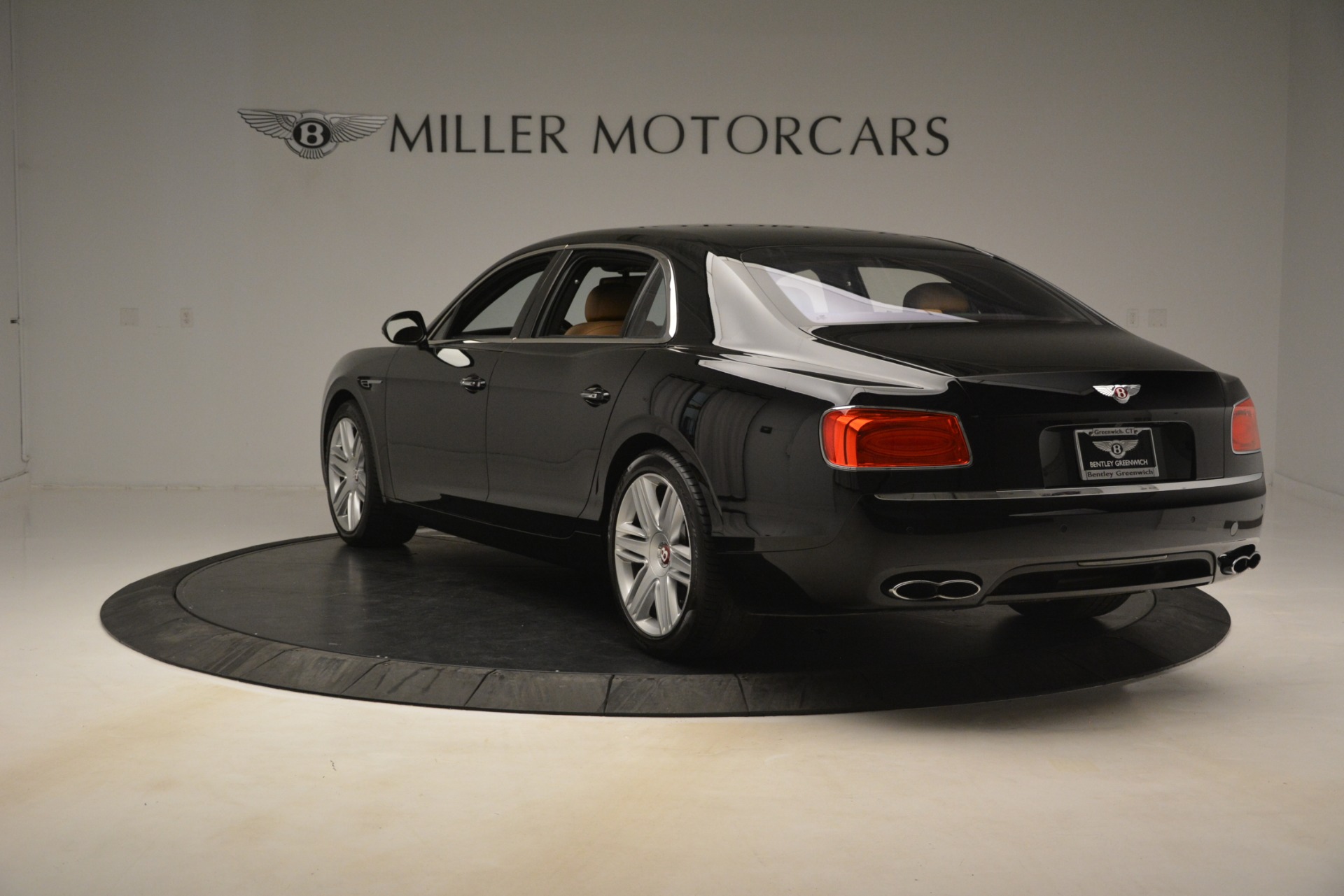 Used-2016-Bentley-Flying-Spur-V8