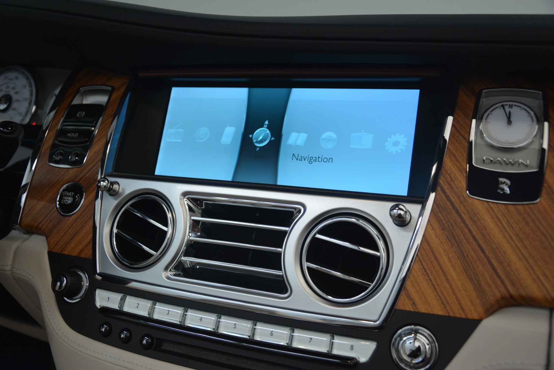 Used-2016-Rolls-Royce-Dawn