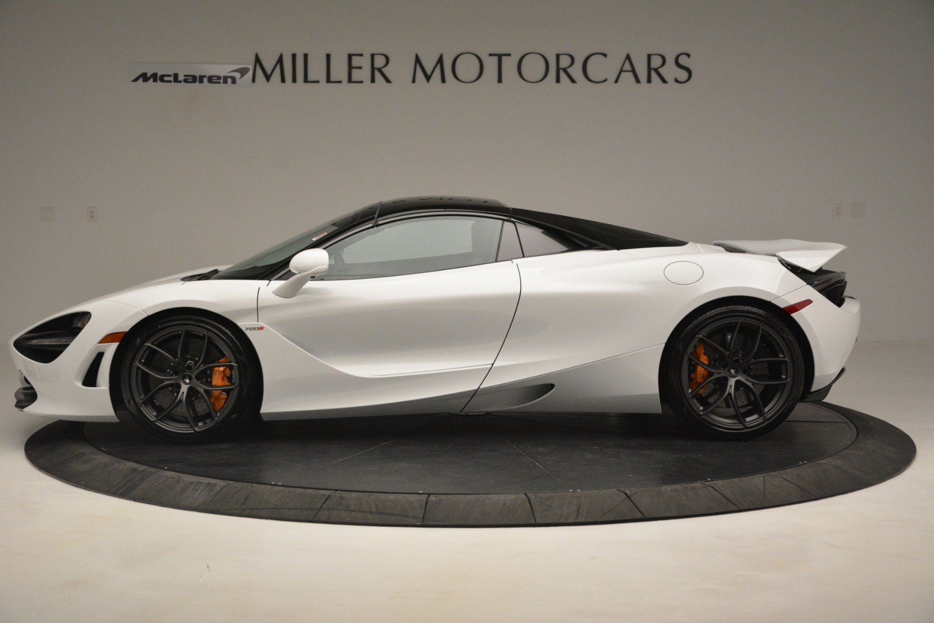 New-2020-McLaren-720S-Spider-Convertible