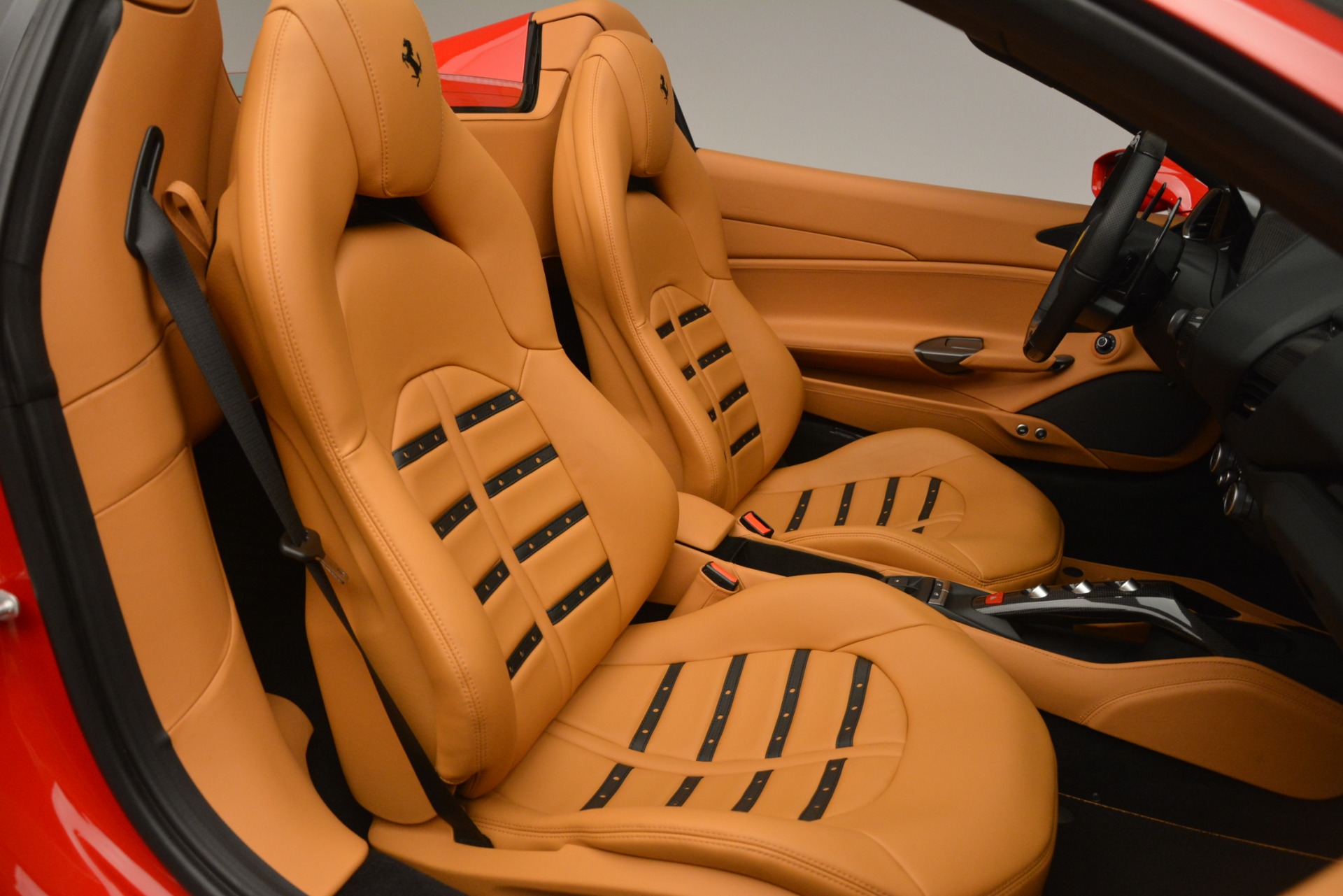 Used-2018-Ferrari-488-Spider