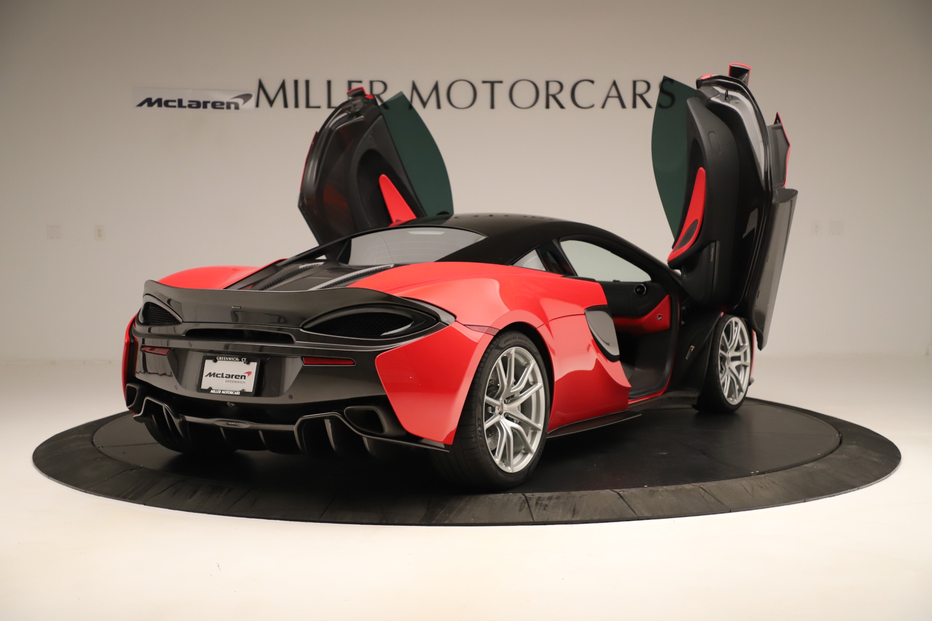 Used-2016-McLaren-570S-Coupe
