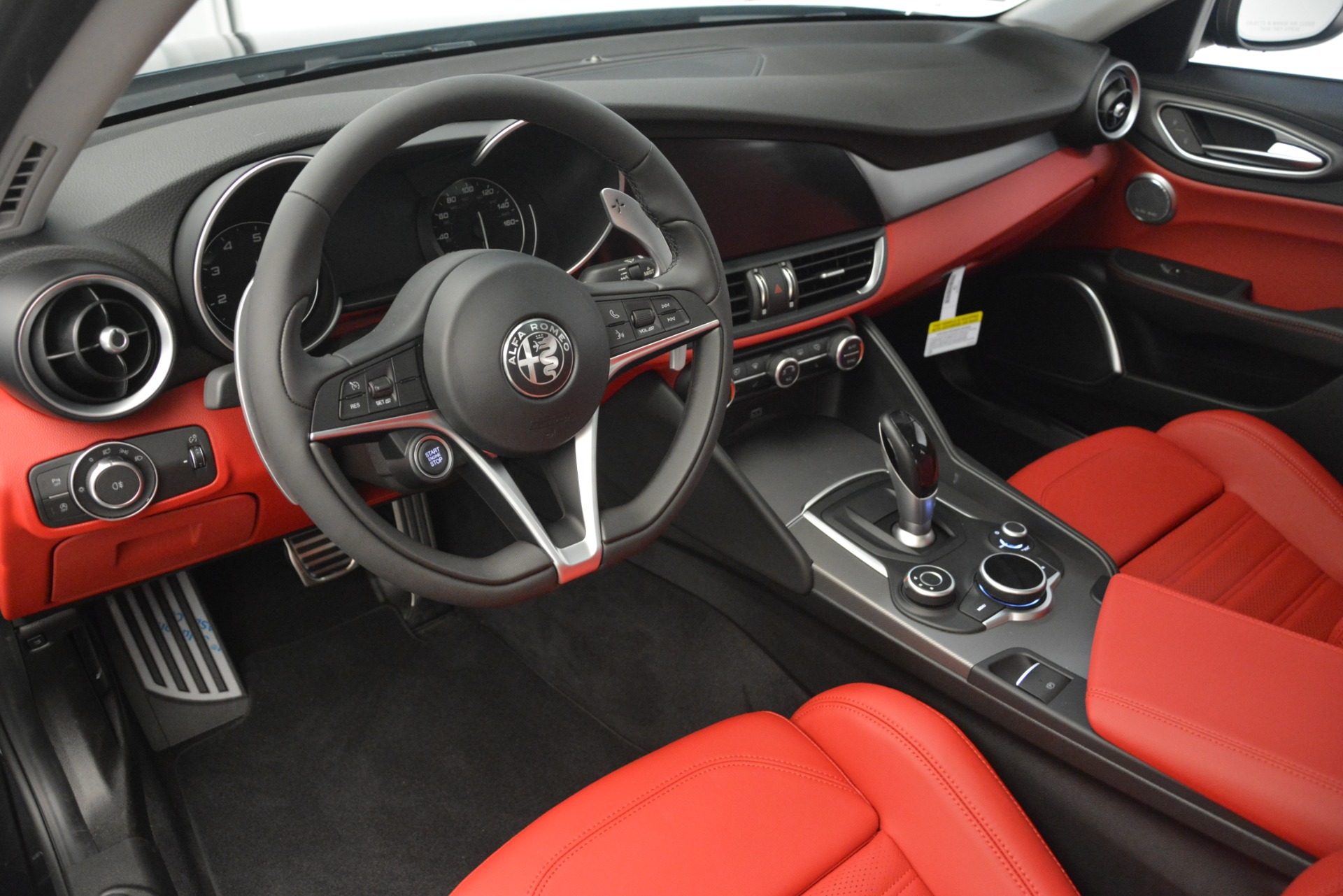 New-2019-Alfa-Romeo-Giulia-Ti-Sport-Q4