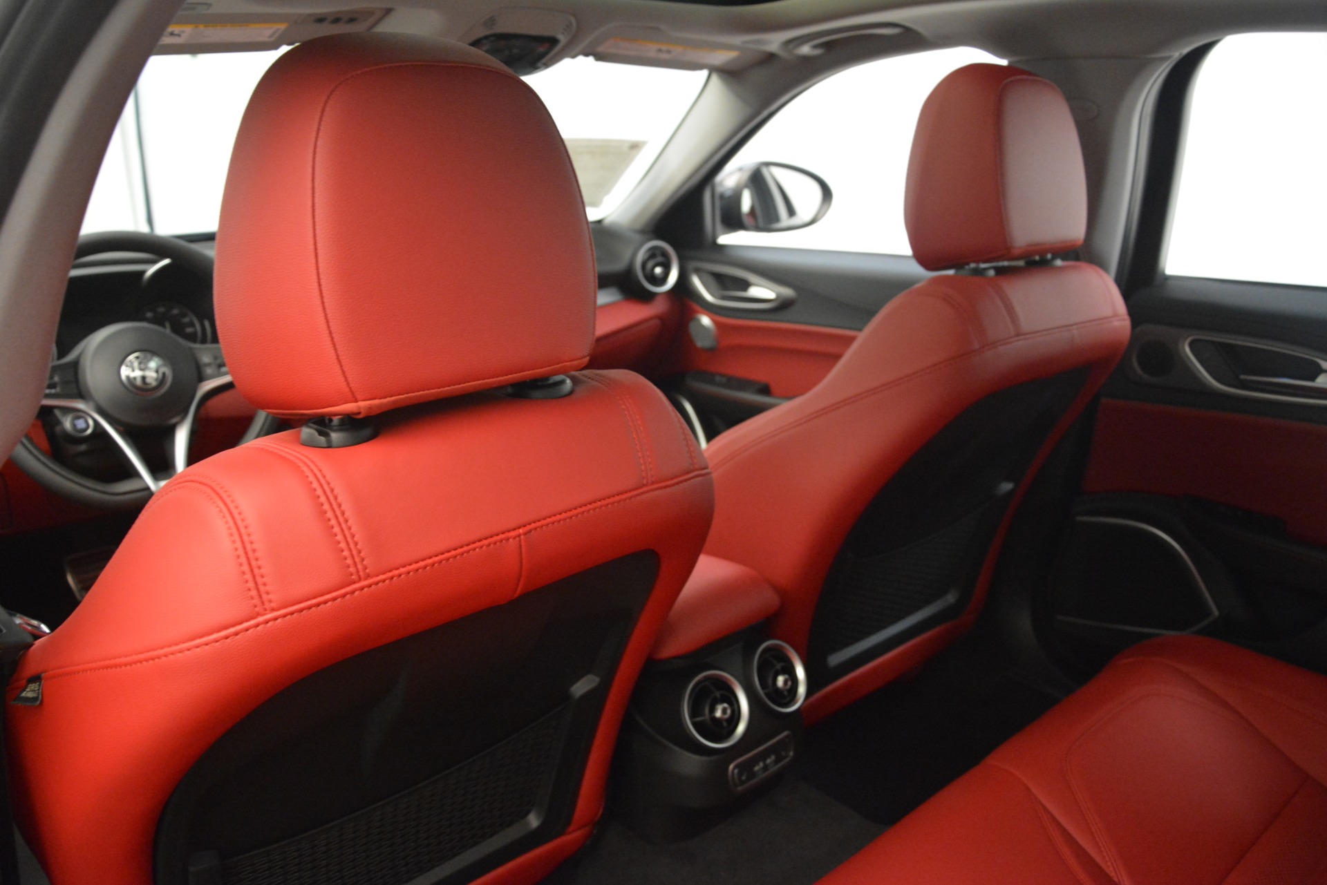 New-2019-Alfa-Romeo-Giulia-Ti-Sport-Q4