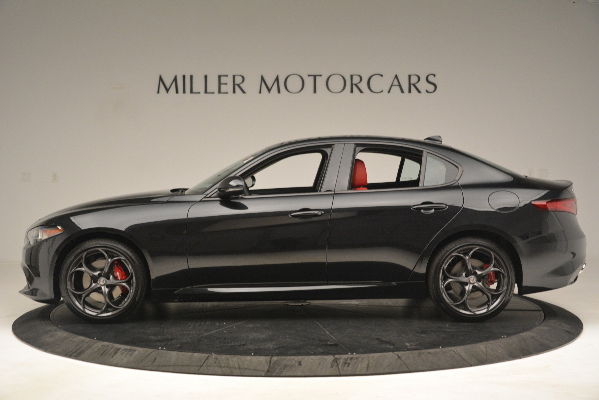 New-2019-Alfa-Romeo-Giulia-Ti-Sport-Q4
