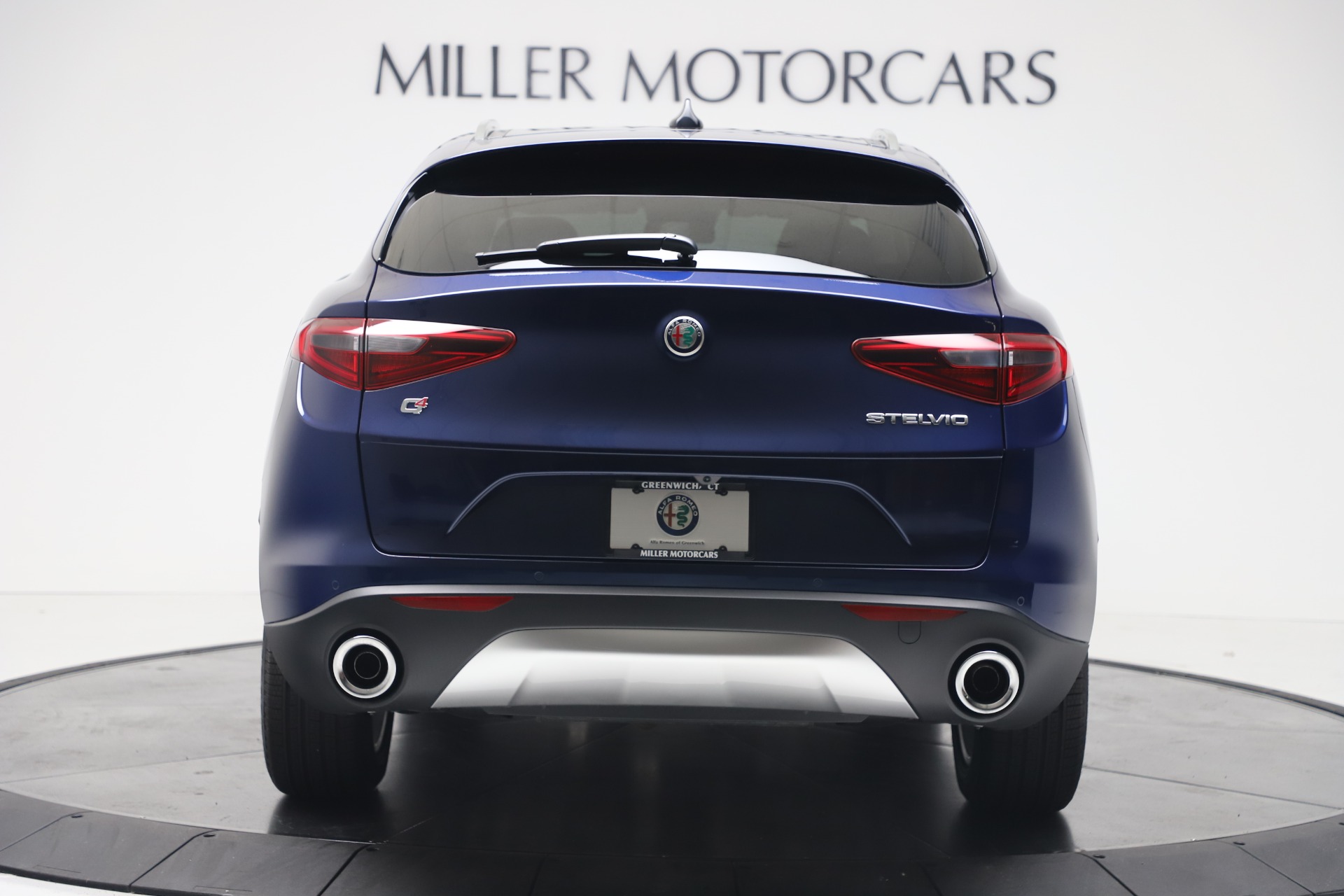 New-2019-Alfa-Romeo-Stelvio-Ti-Lusso-Q4