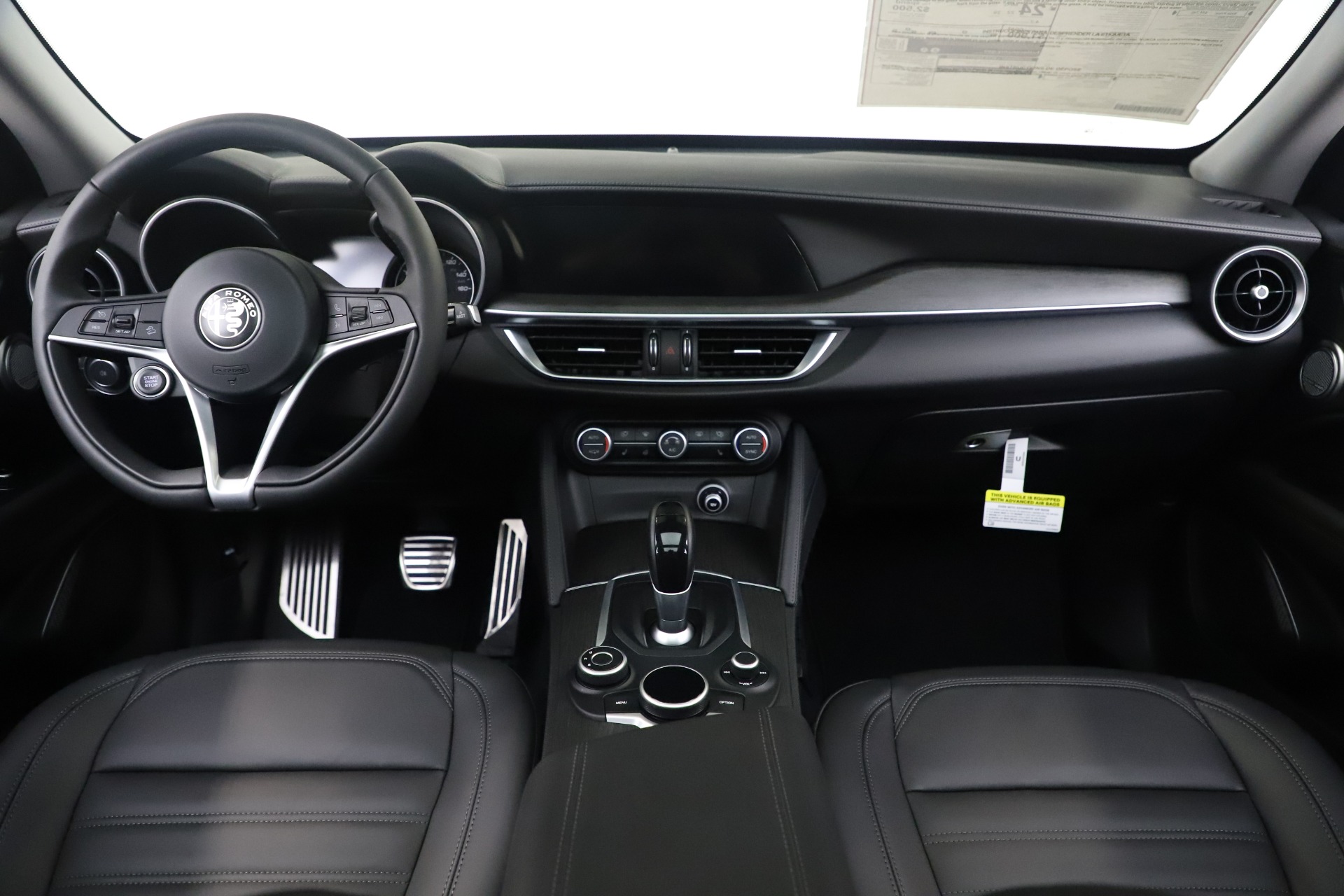 New-2019-Alfa-Romeo-Stelvio-Ti-Lusso-Q4