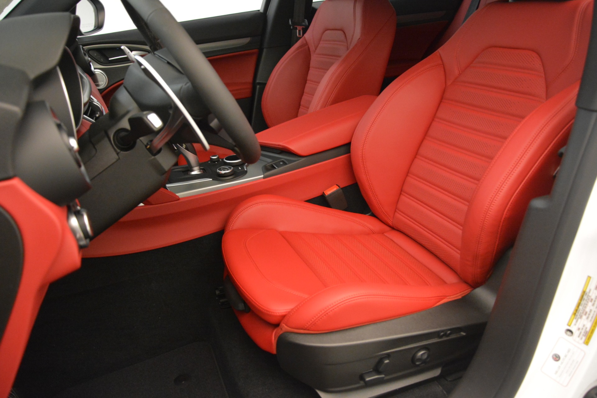 New-2019-Alfa-Romeo-Stelvio-Ti-Sport-Q4