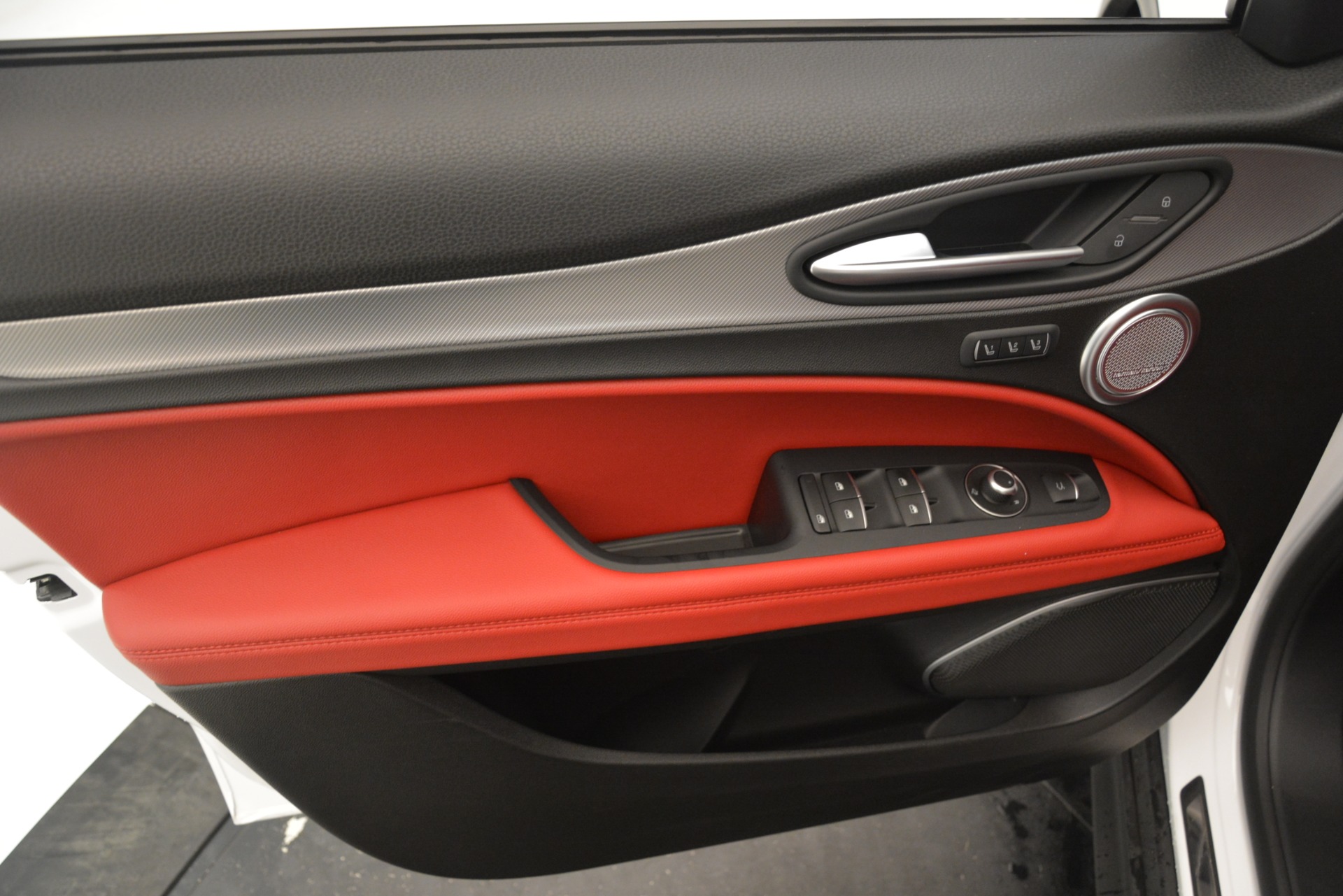 New-2019-Alfa-Romeo-Stelvio-Ti-Sport-Q4