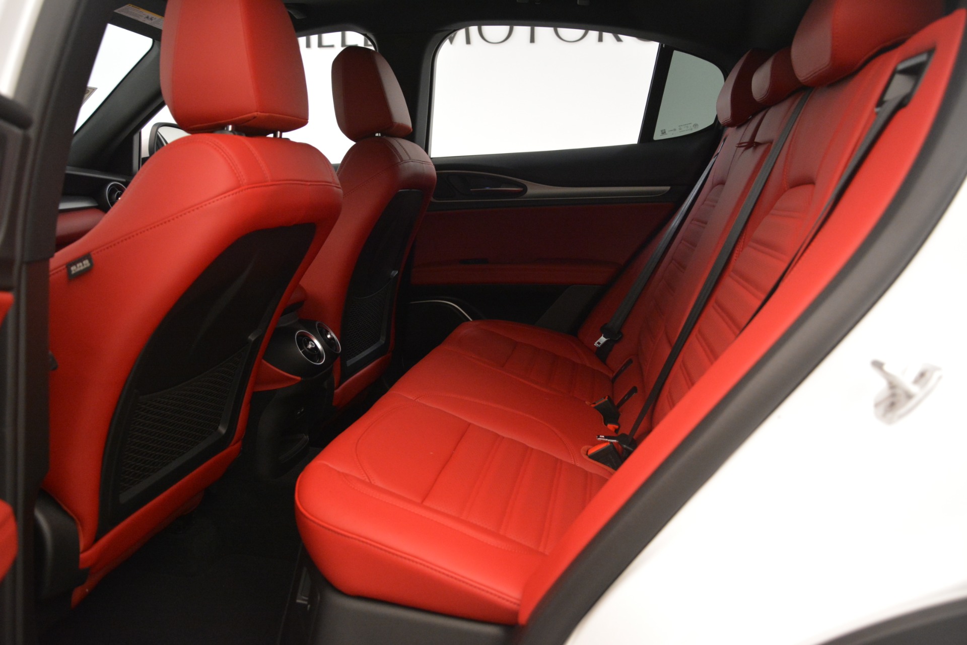 New-2019-Alfa-Romeo-Stelvio-Ti-Sport-Q4