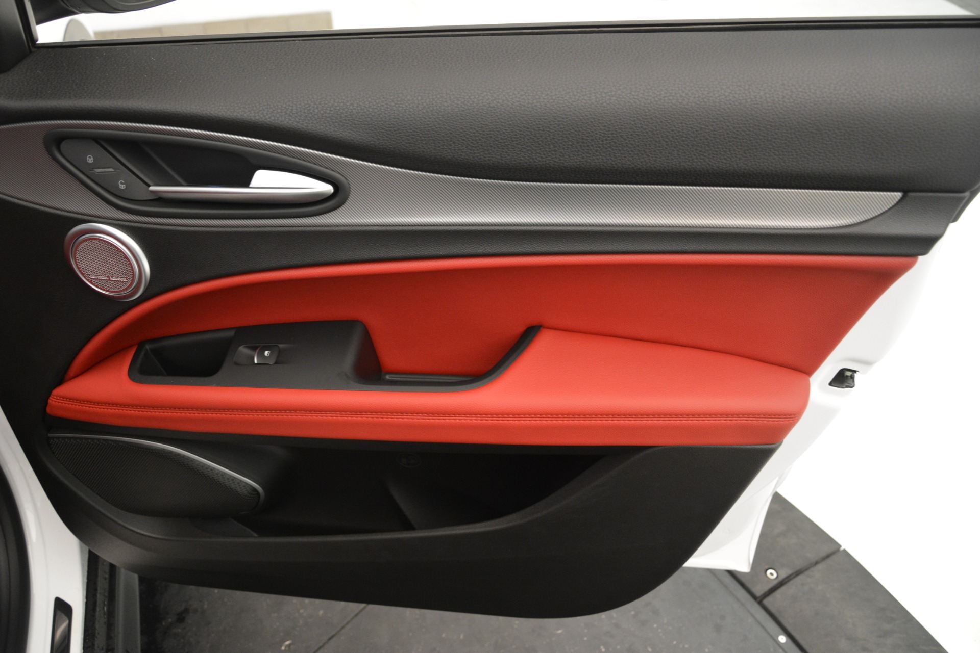 New-2019-Alfa-Romeo-Stelvio-Ti-Sport-Q4