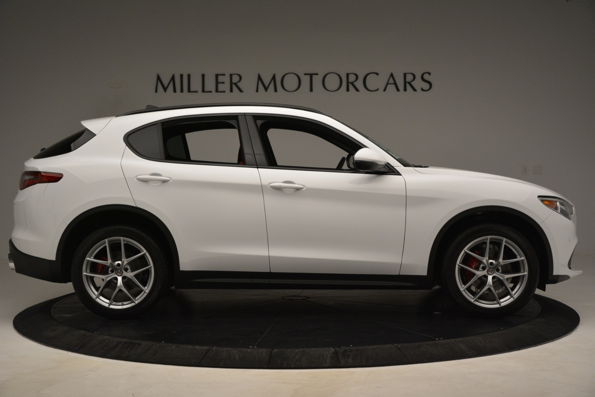 New-2019-Alfa-Romeo-Stelvio-Ti-Sport-Q4