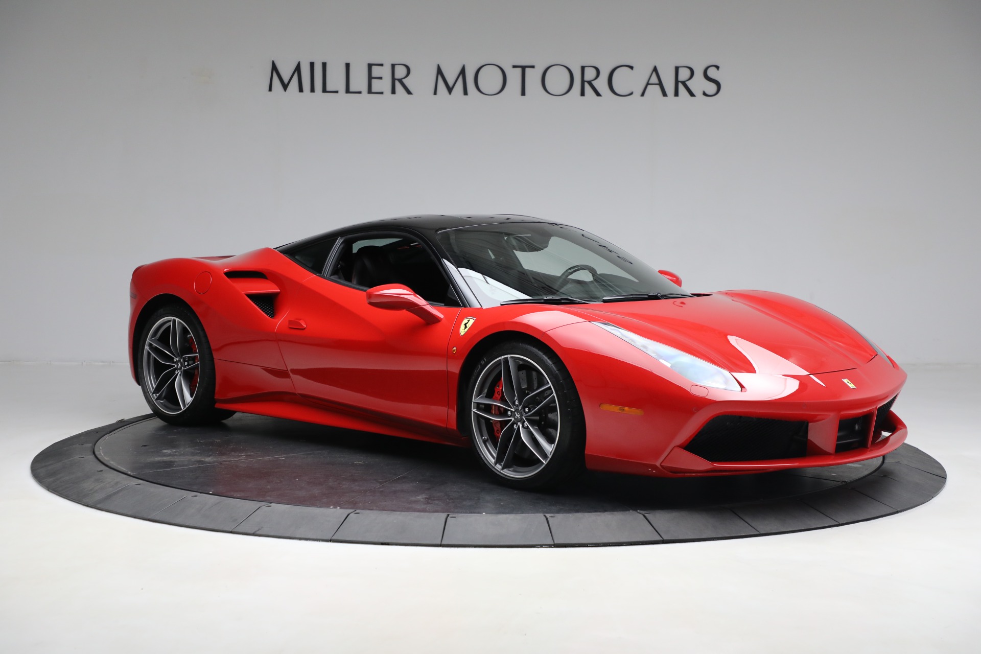 Used-2018-Ferrari-488-GTB