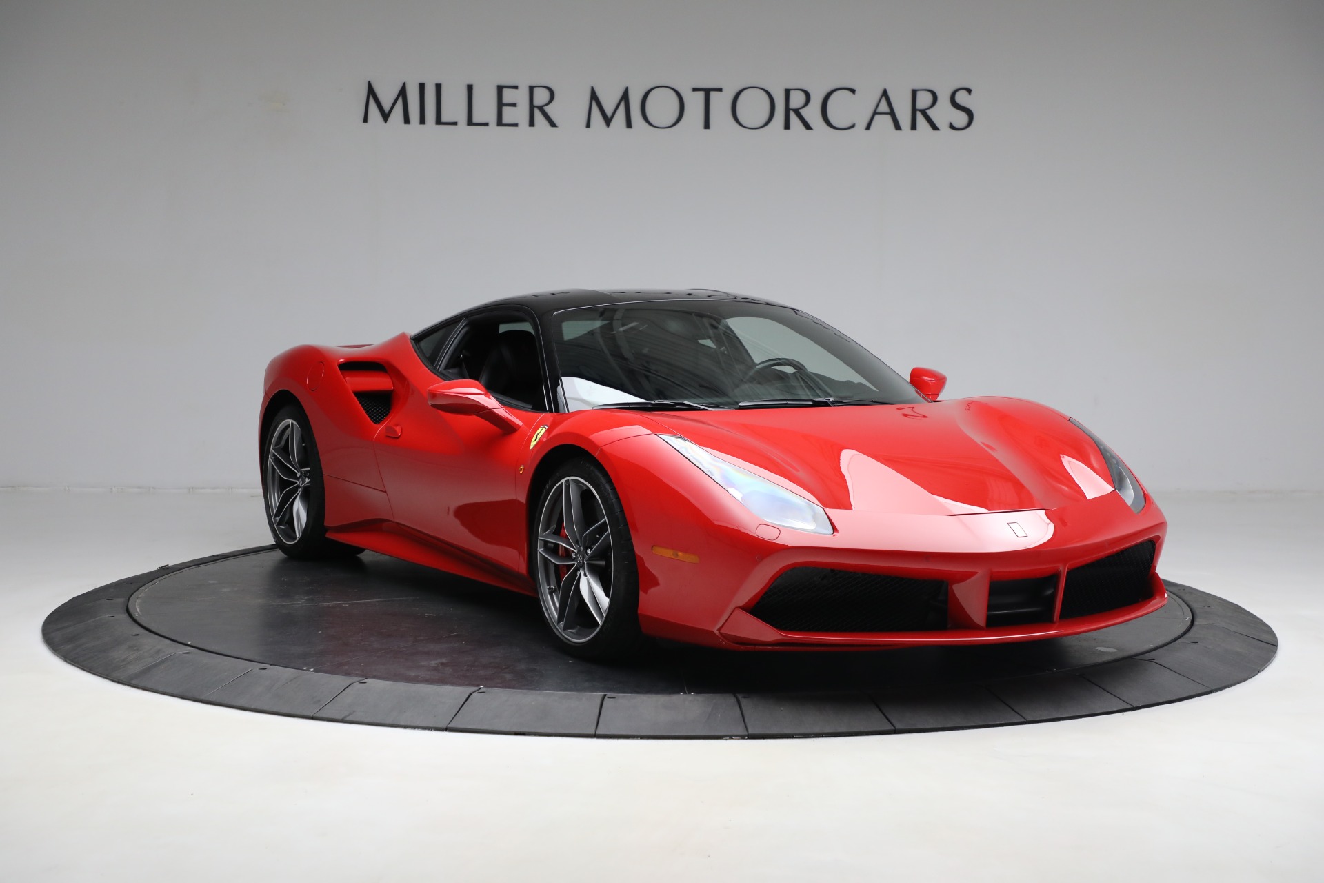 Used-2018-Ferrari-488-GTB