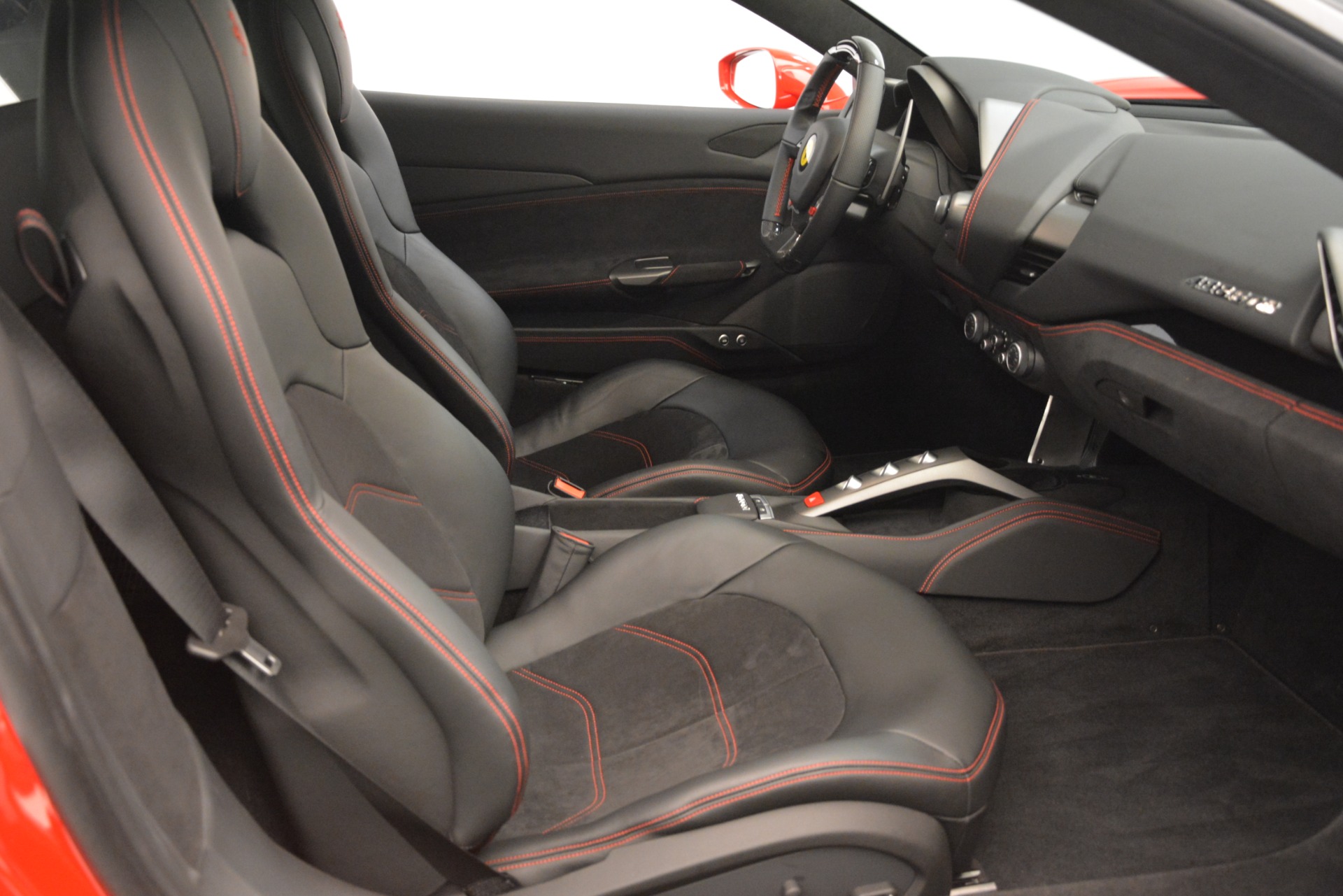 Used-2018-Ferrari-488-GTB