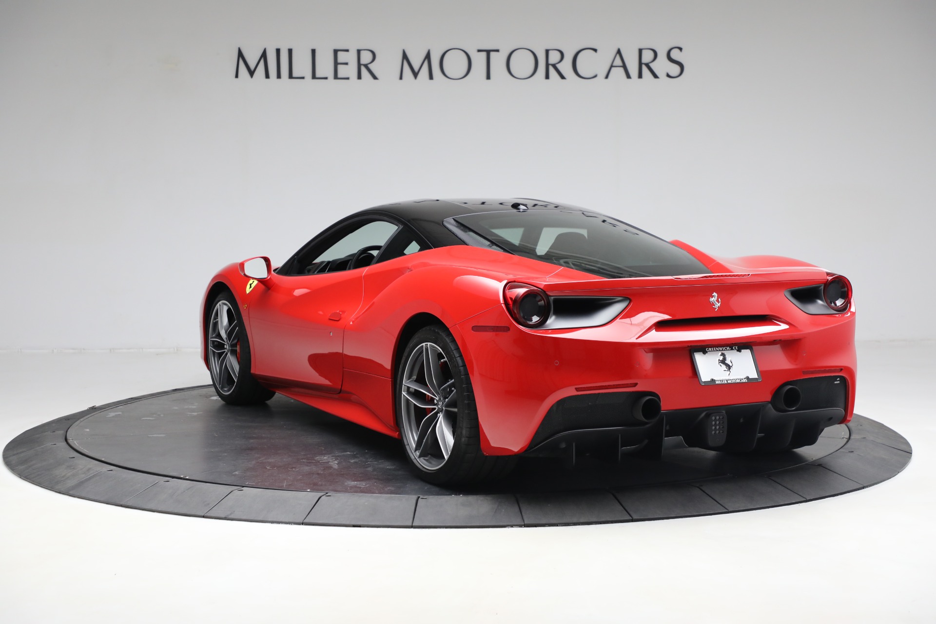 Used-2018-Ferrari-488-GTB