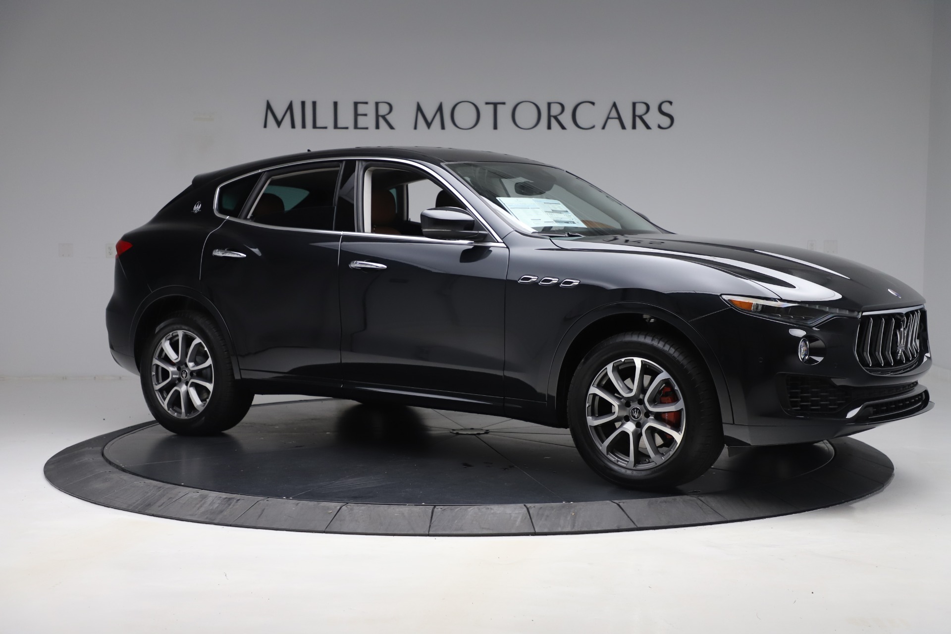 New-2019-Maserati-Levante-Q4
