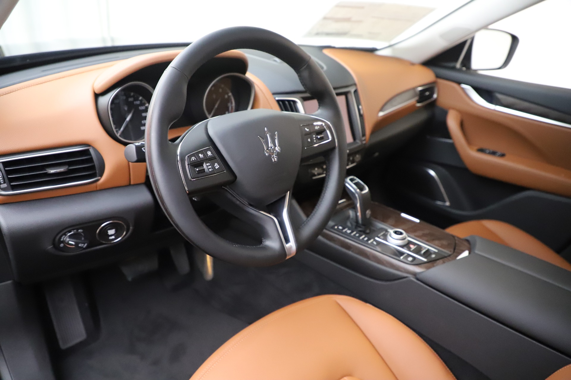 New-2019-Maserati-Levante-Q4
