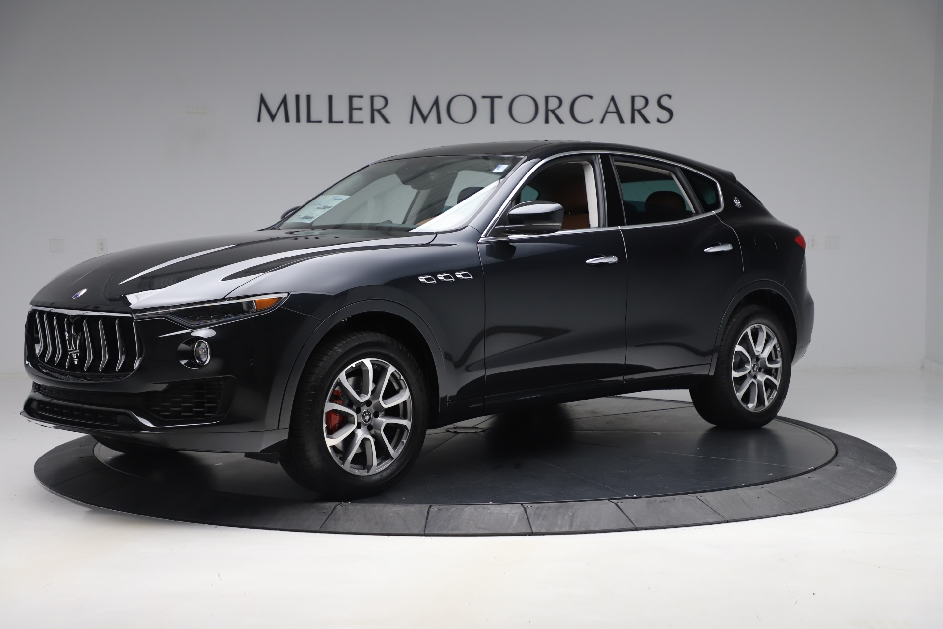 New-2019-Maserati-Levante-Q4
