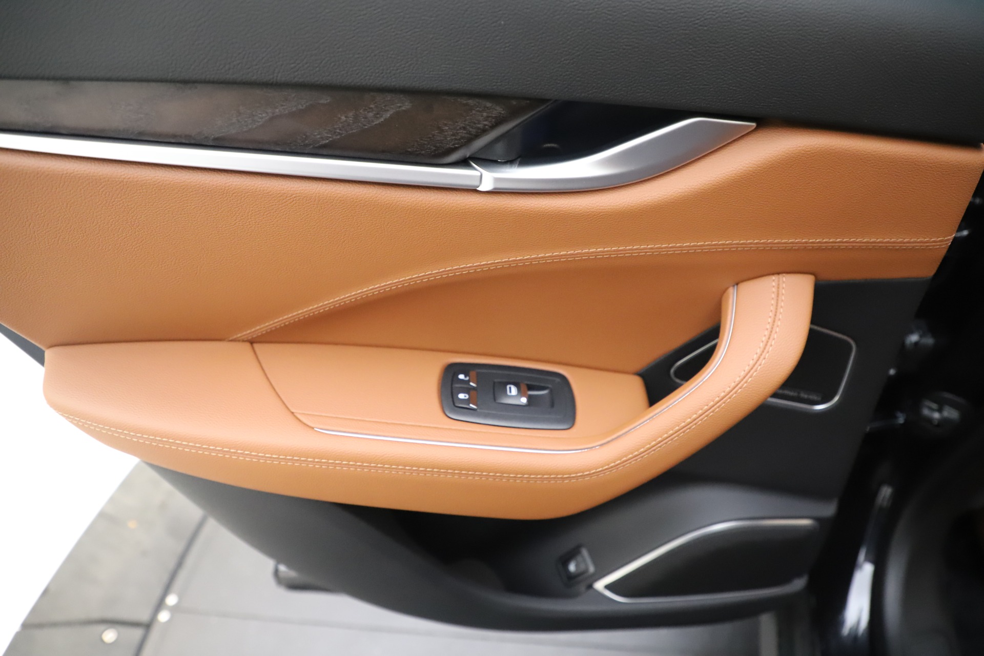 New-2019-Maserati-Levante-Q4