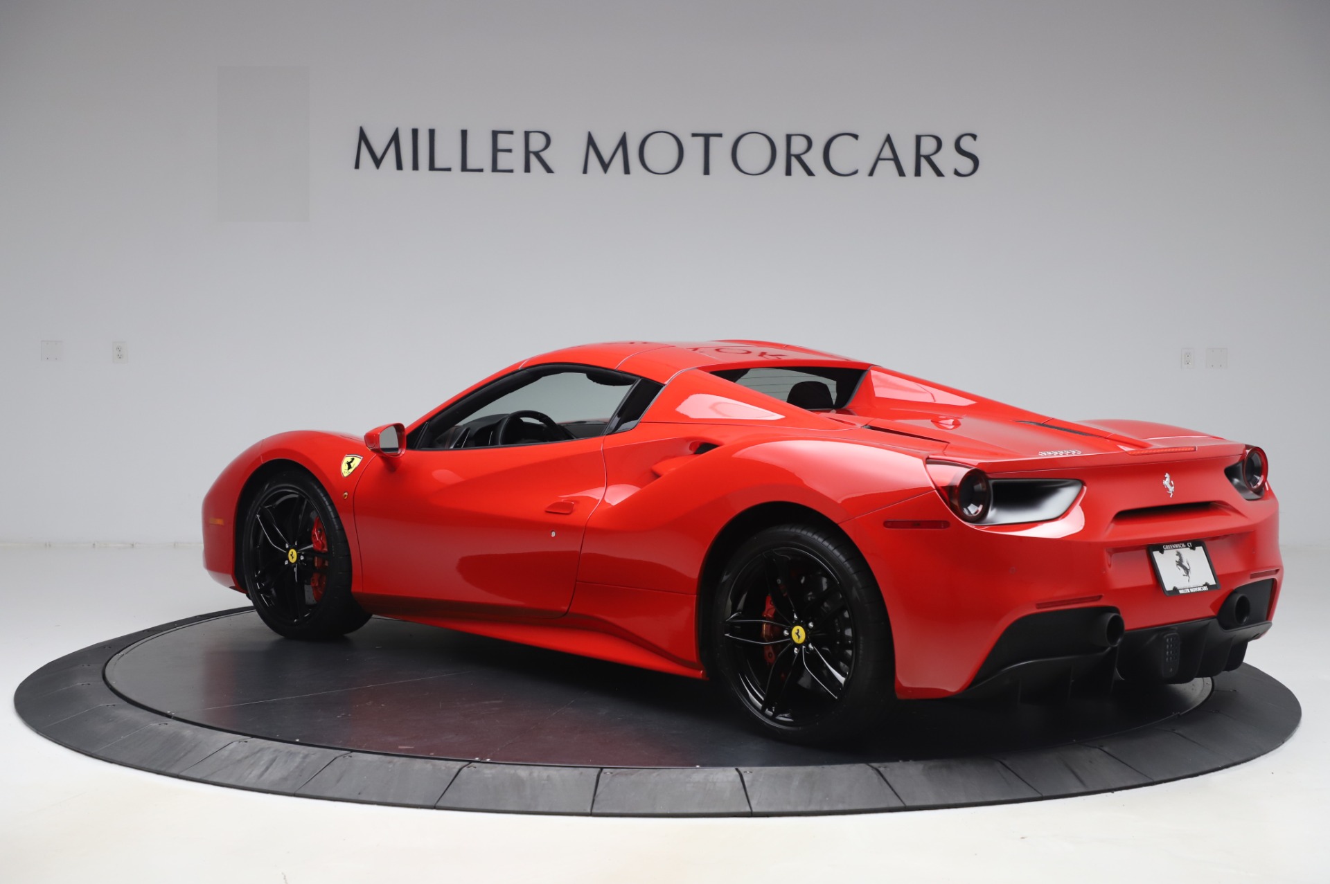 Used-2017-Ferrari-488-Spider