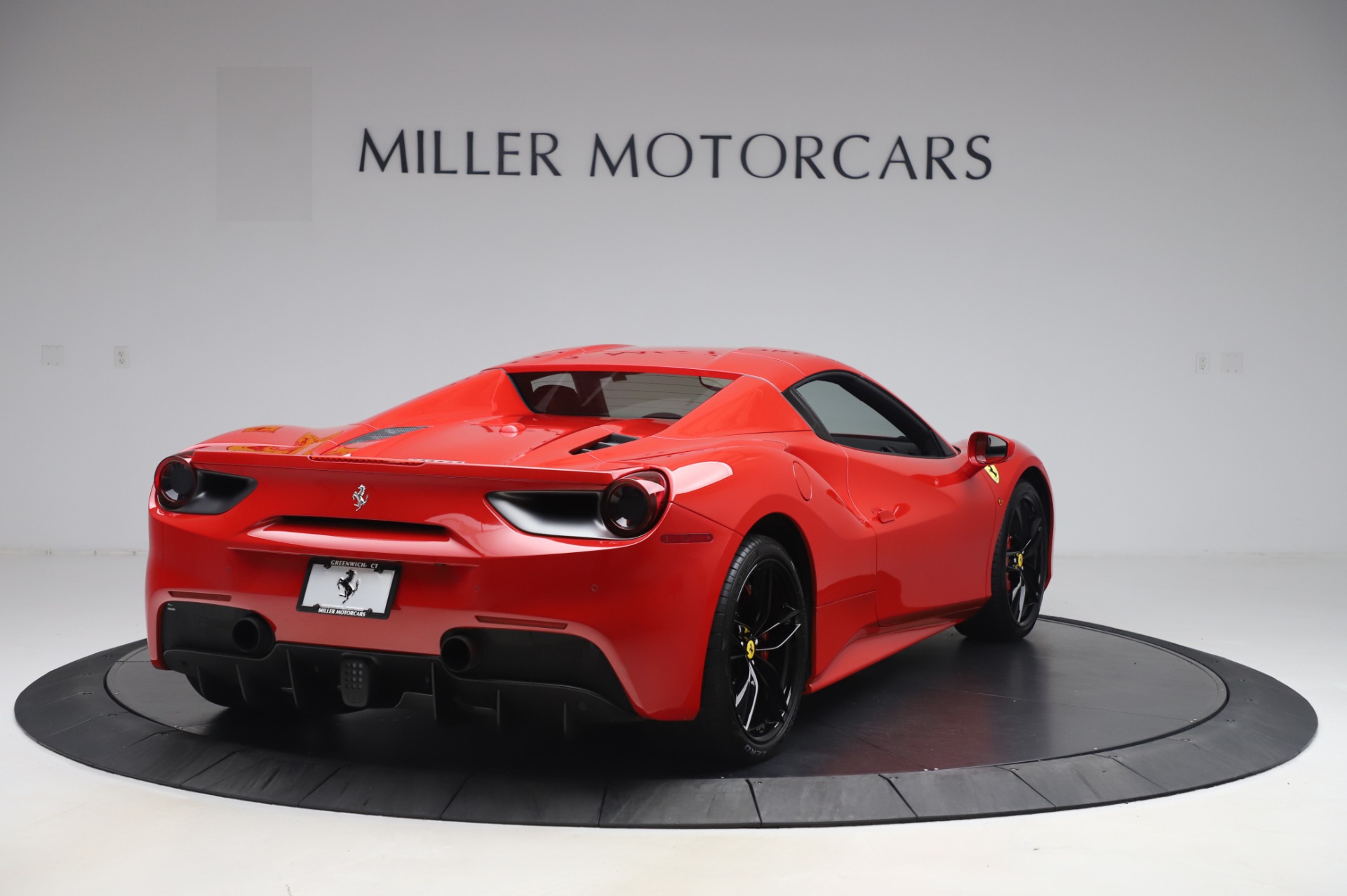Used-2017-Ferrari-488-Spider