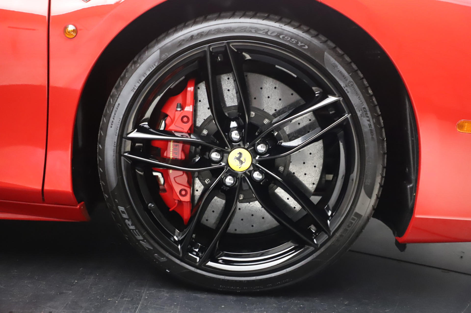 Used-2017-Ferrari-488-Spider