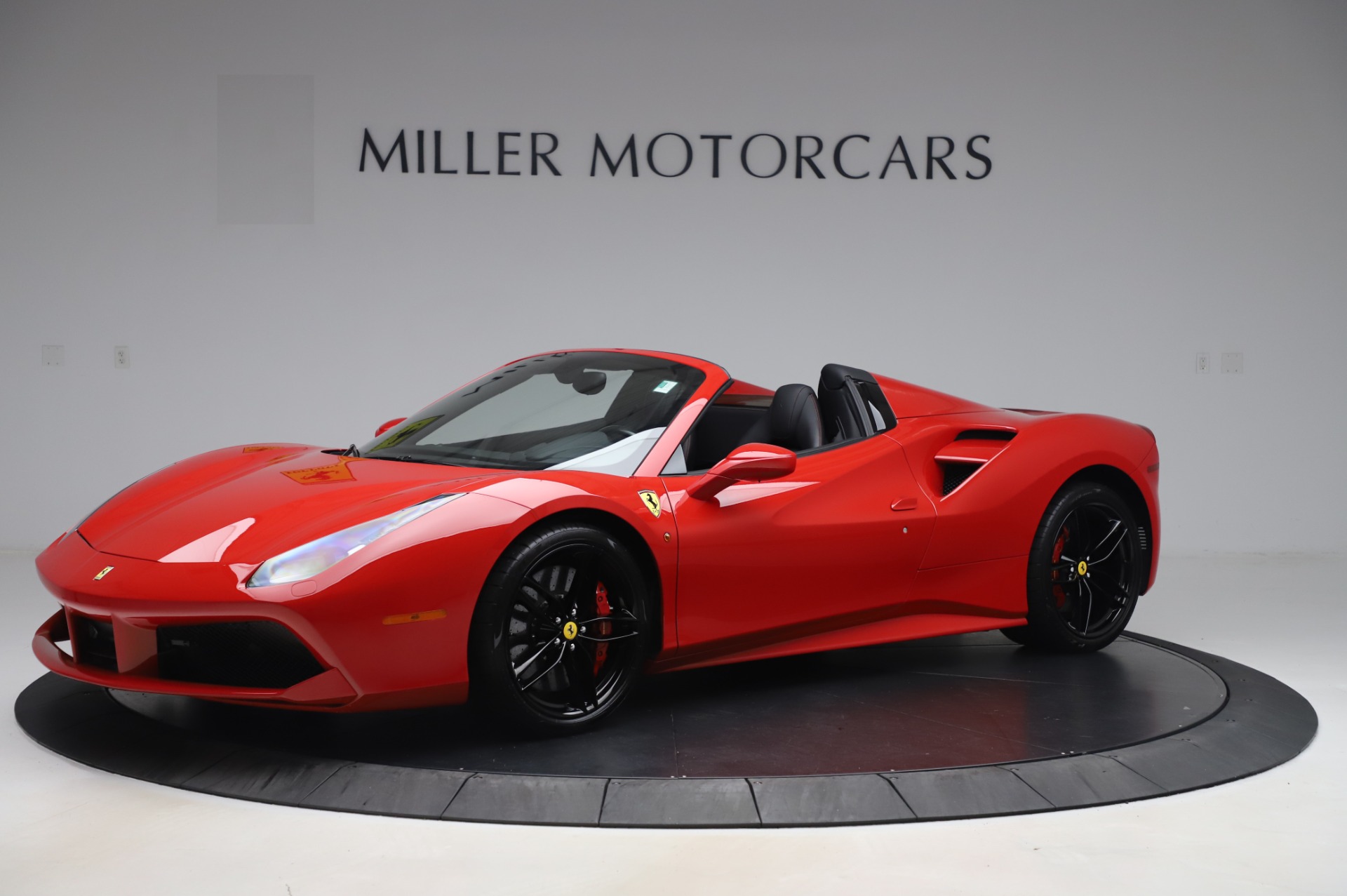 Used-2017-Ferrari-488-Spider
