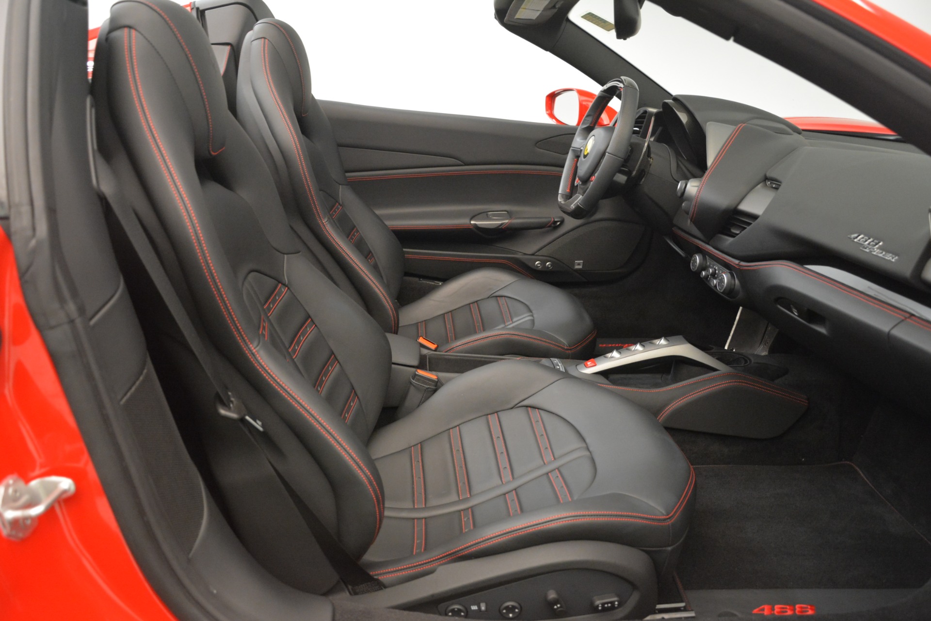 Used-2017-Ferrari-488-Spider