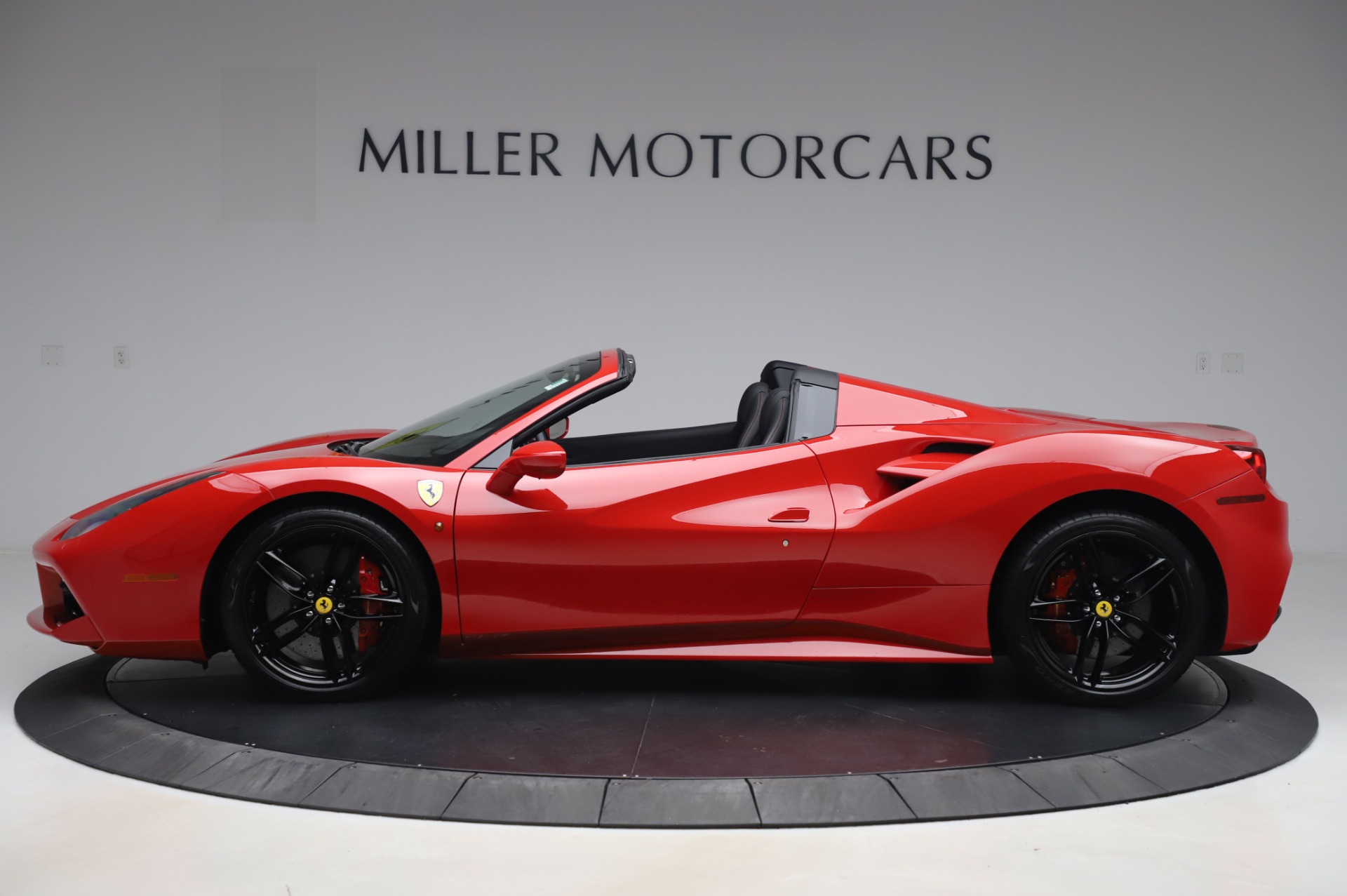 Used-2017-Ferrari-488-Spider