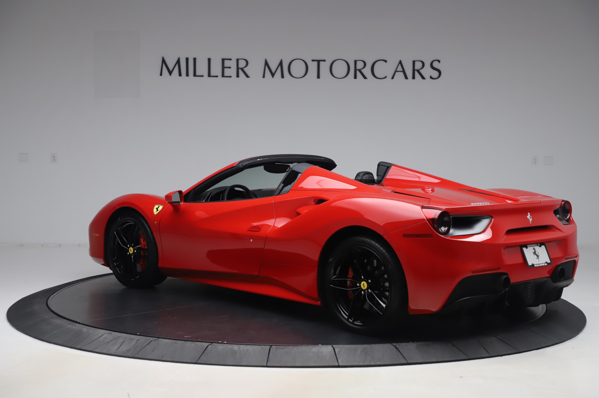 Used-2017-Ferrari-488-Spider