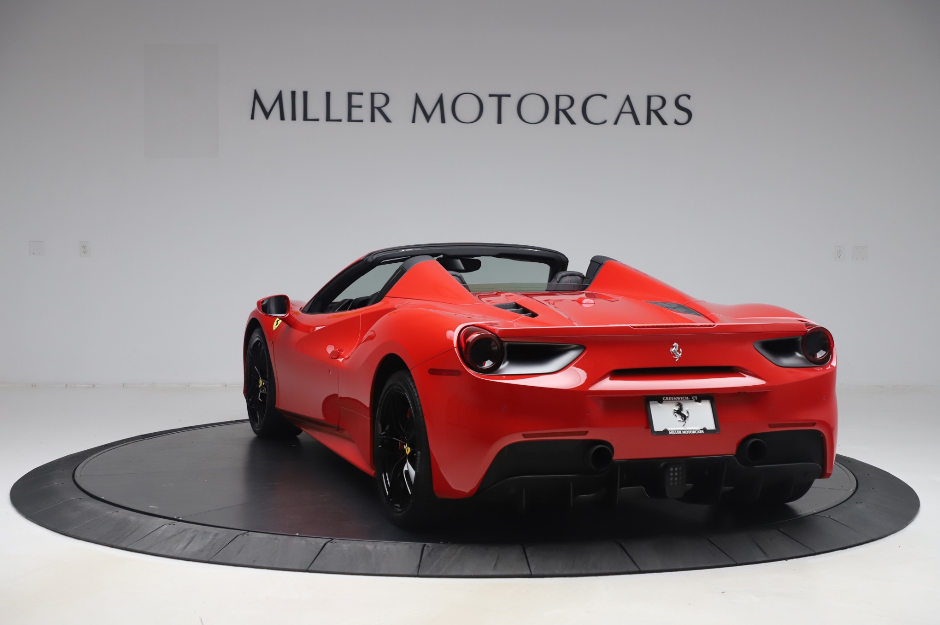 Used-2017-Ferrari-488-Spider