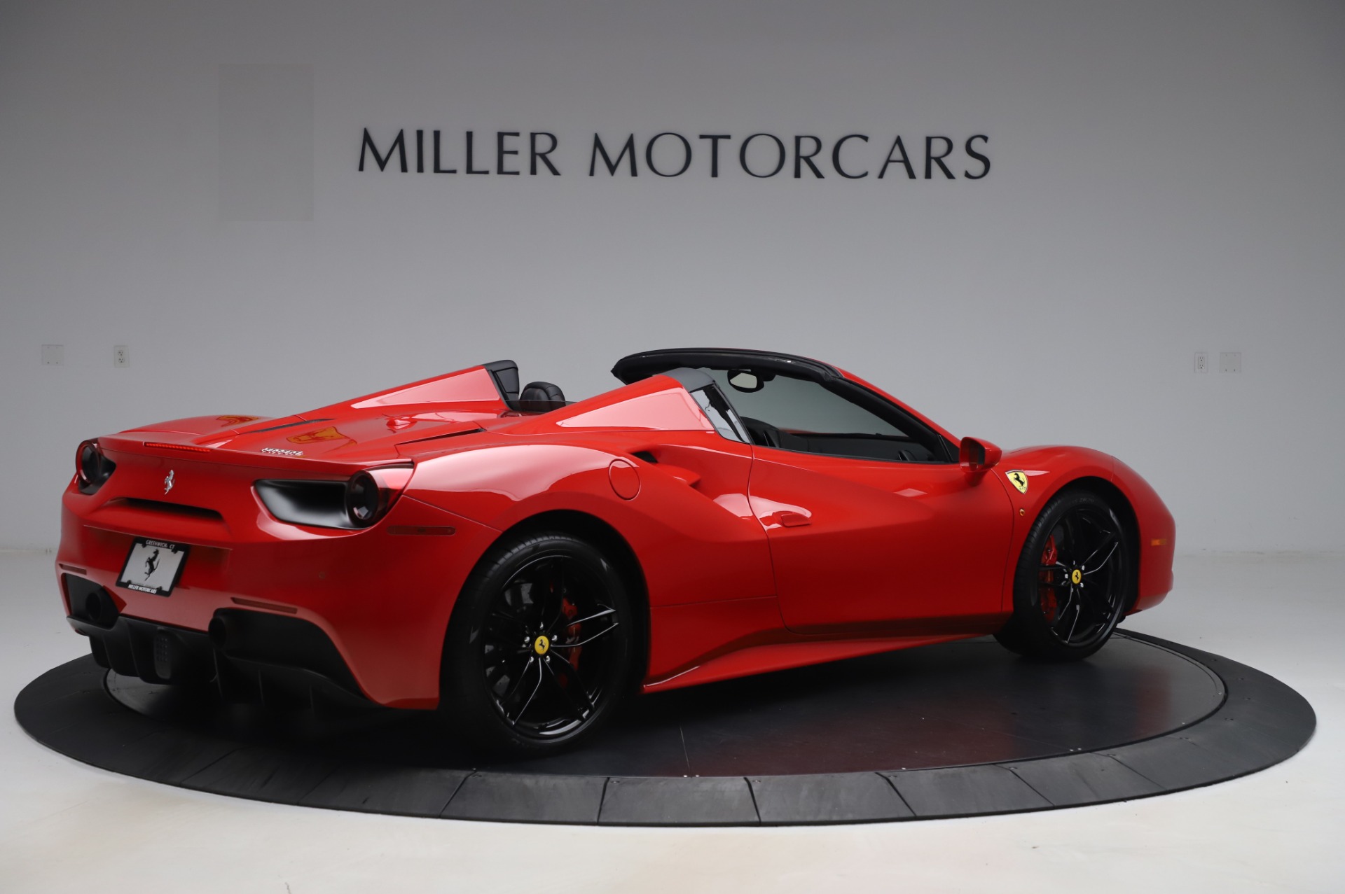 Used-2017-Ferrari-488-Spider