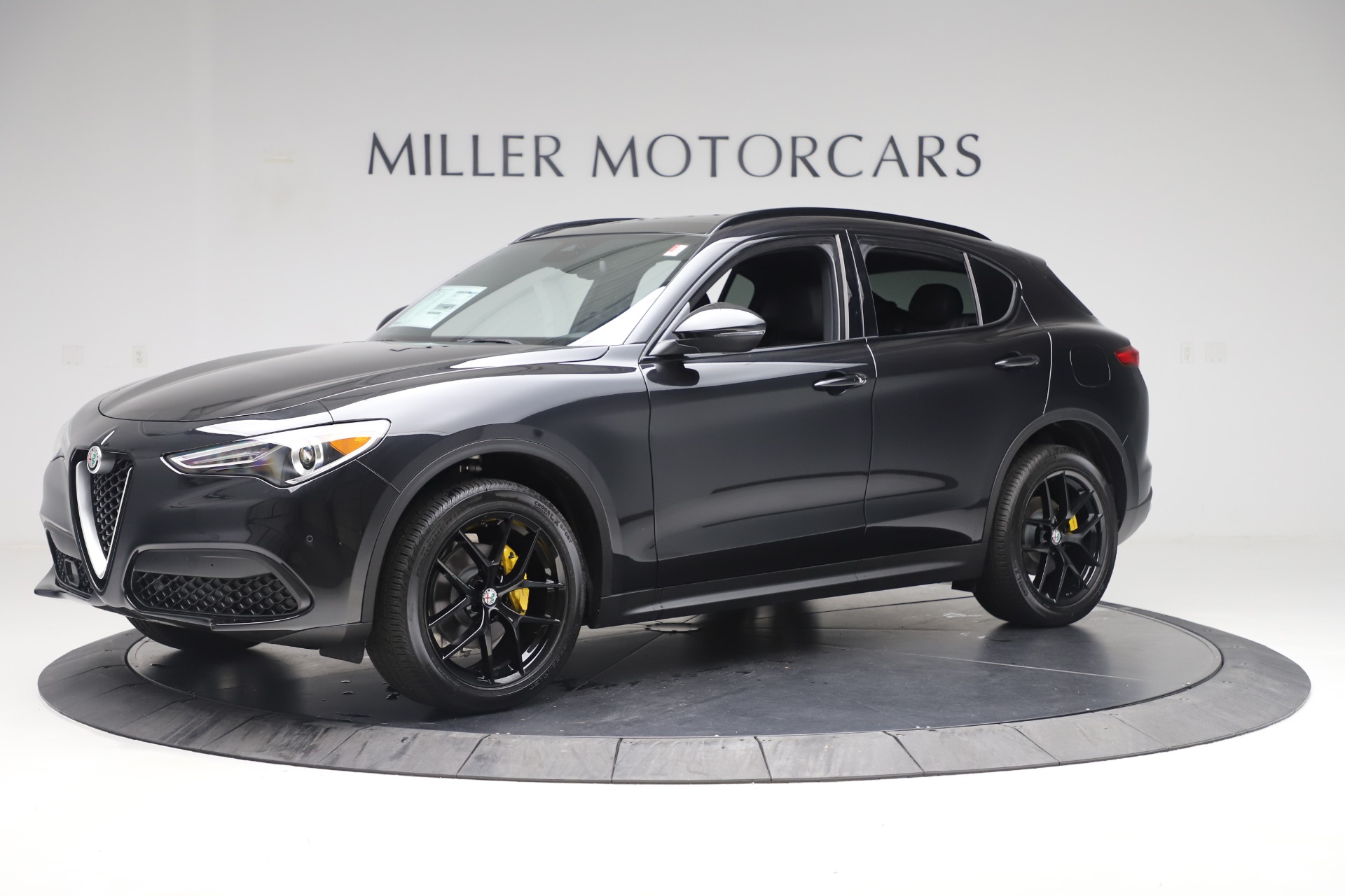 New-2019-Alfa-Romeo-Stelvio-Ti-Q4