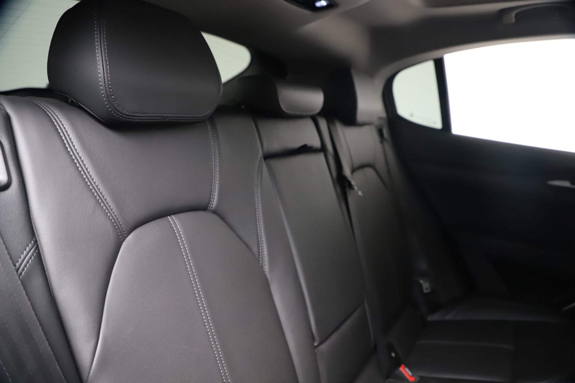 New-2019-Alfa-Romeo-Stelvio-Ti-Q4