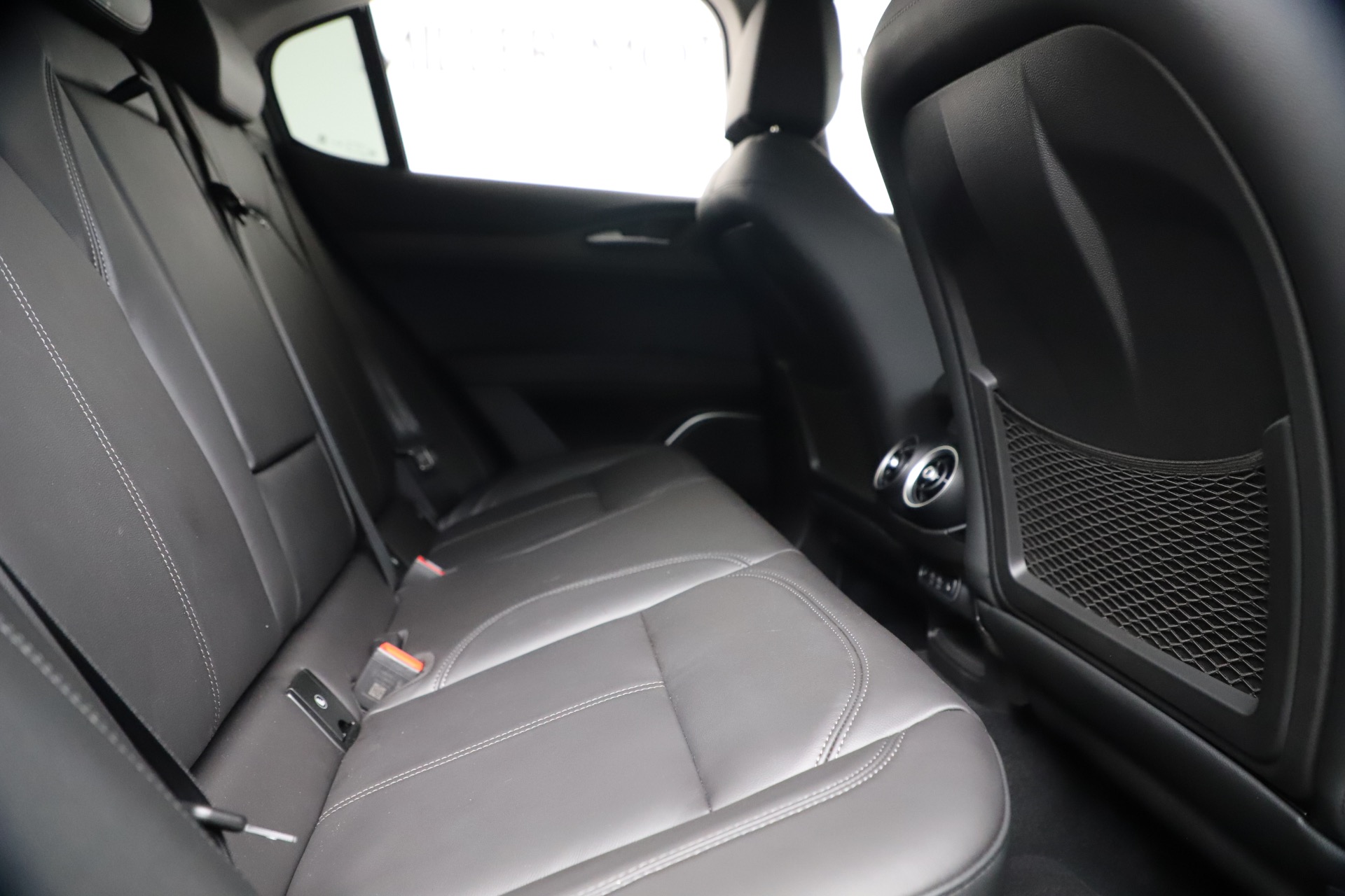 New-2019-Alfa-Romeo-Stelvio-Ti-Q4