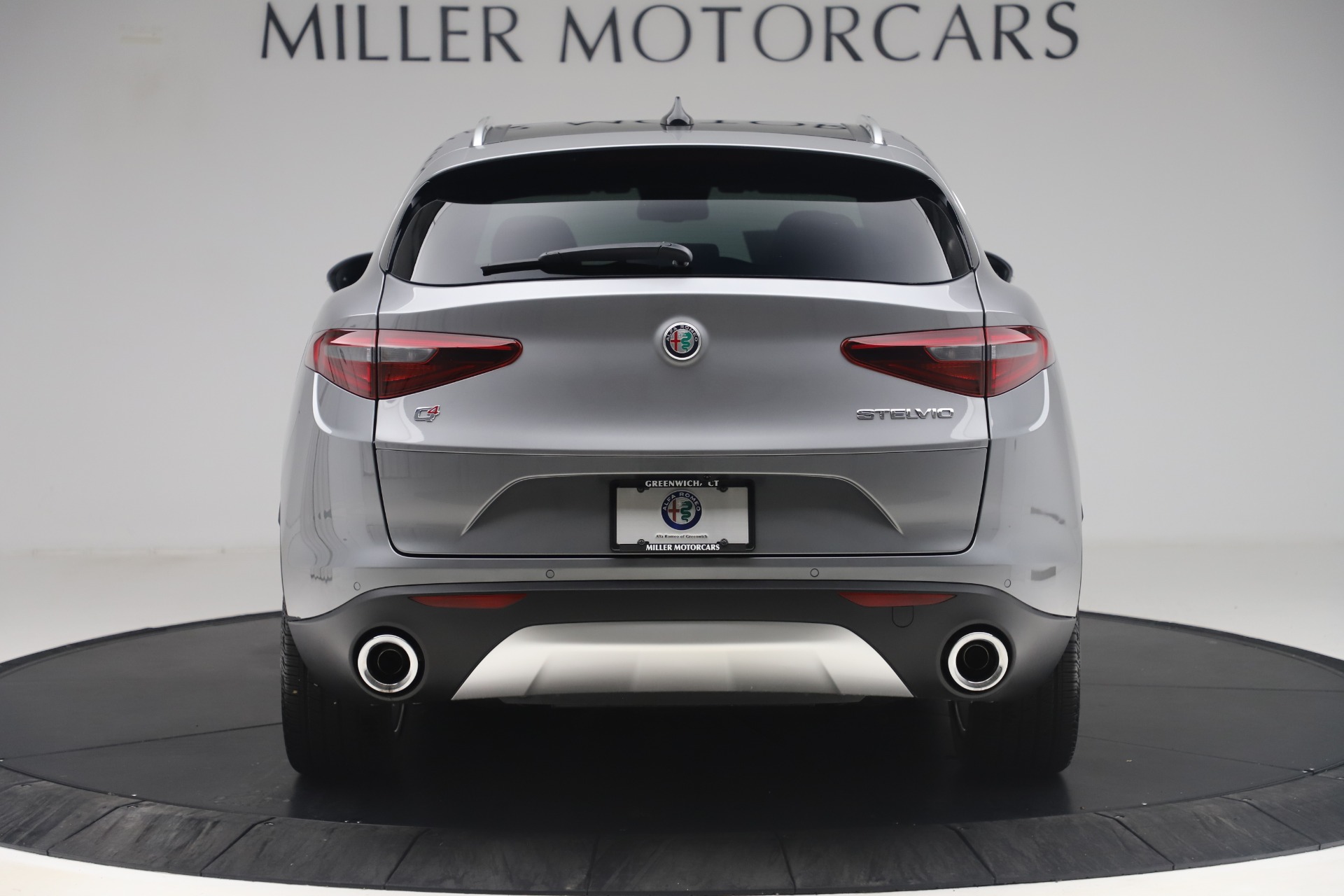 New-2019-Alfa-Romeo-Stelvio-Ti-Lusso-Q4