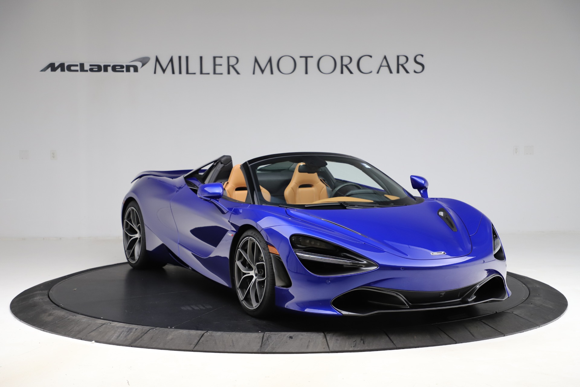 New-2020-McLaren-720S-Spider-Luxury