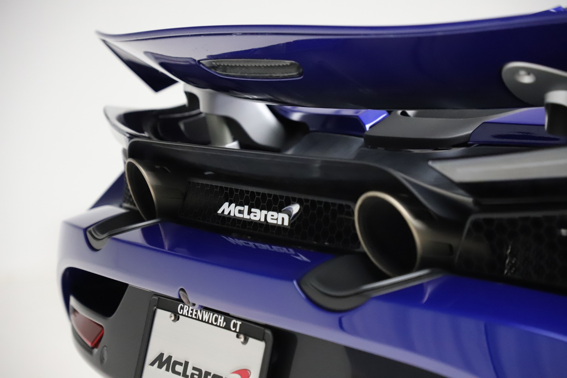 New-2020-McLaren-720S-Spider-Luxury