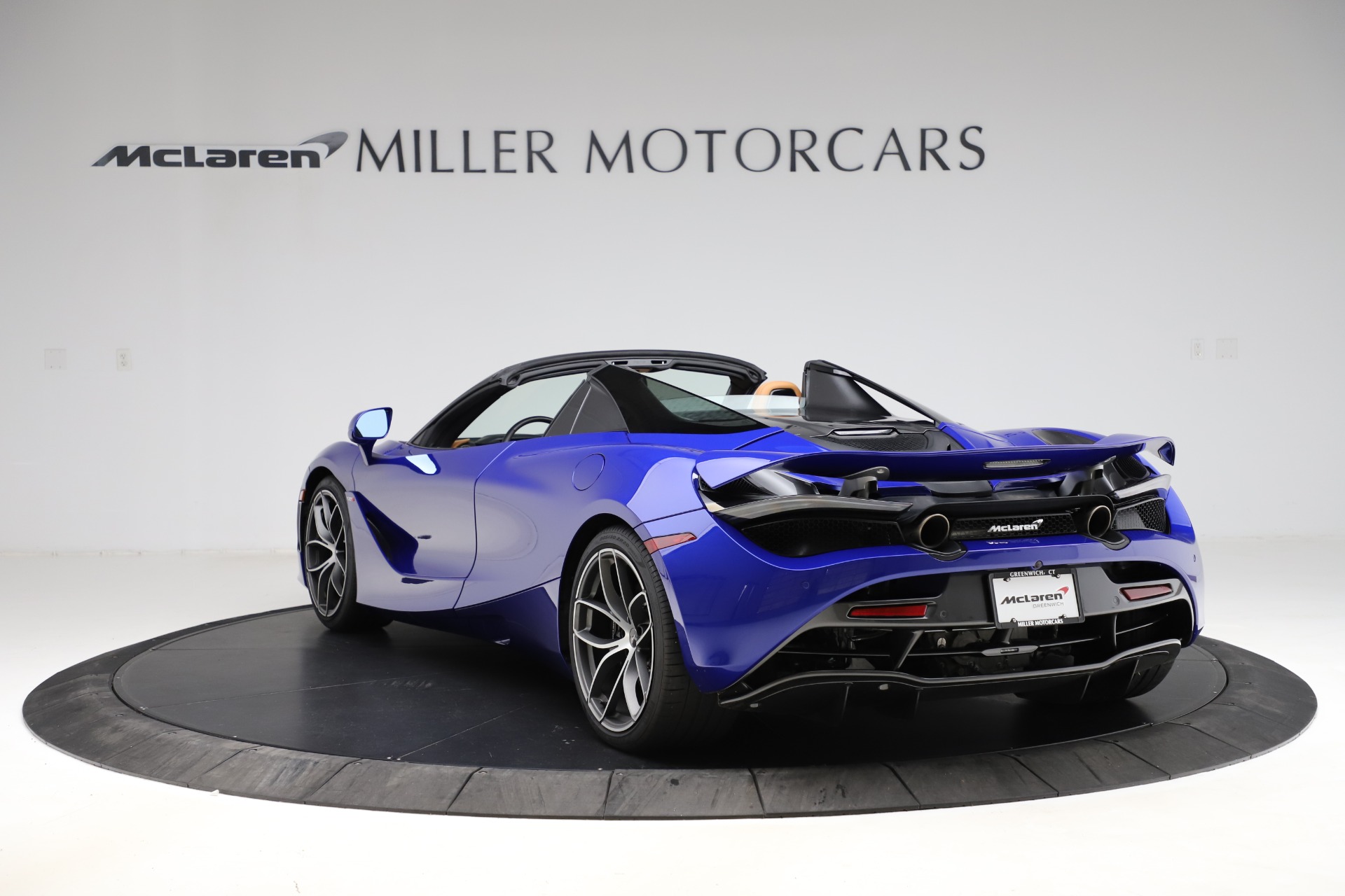 New-2020-McLaren-720S-Spider-Luxury